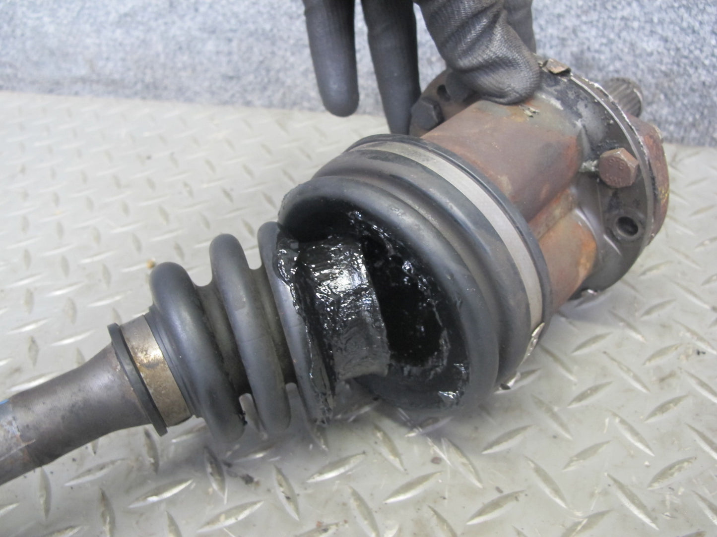 87-89 Toyota MR2 AW15 4AGELC M/T Rear Left Suspension Axle Shaft 83K Miles OEM