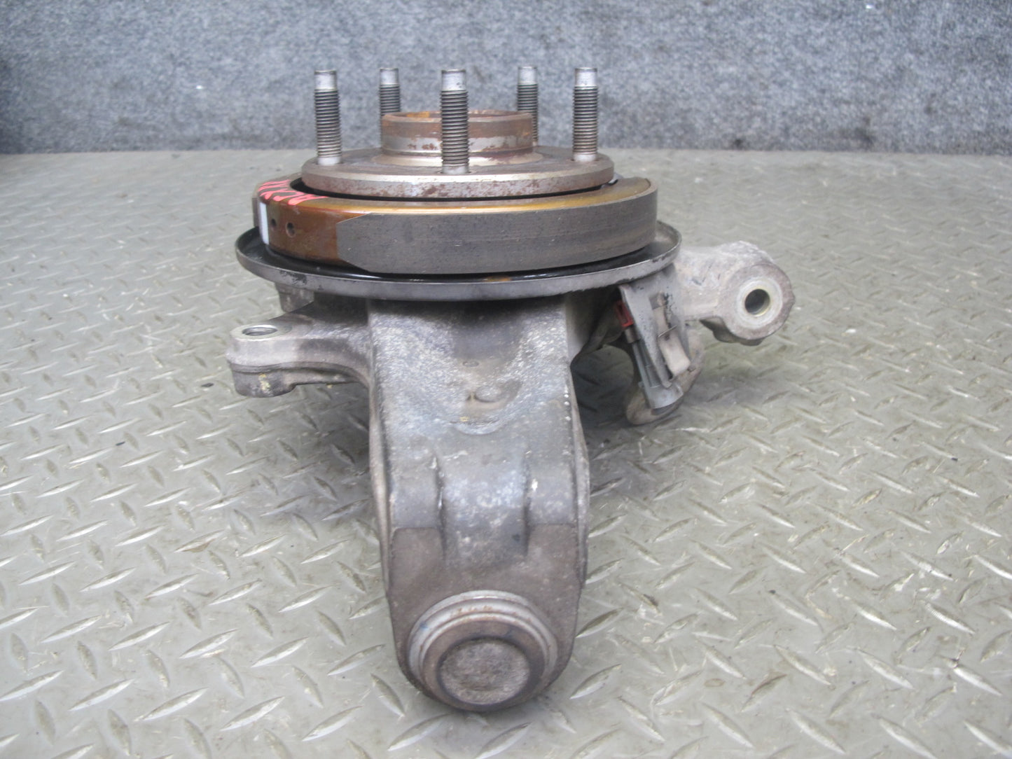 2004-2008 Cadillac XLR Rear Right Pass Side Spindle Knuckle Wheel Hub Bearing
