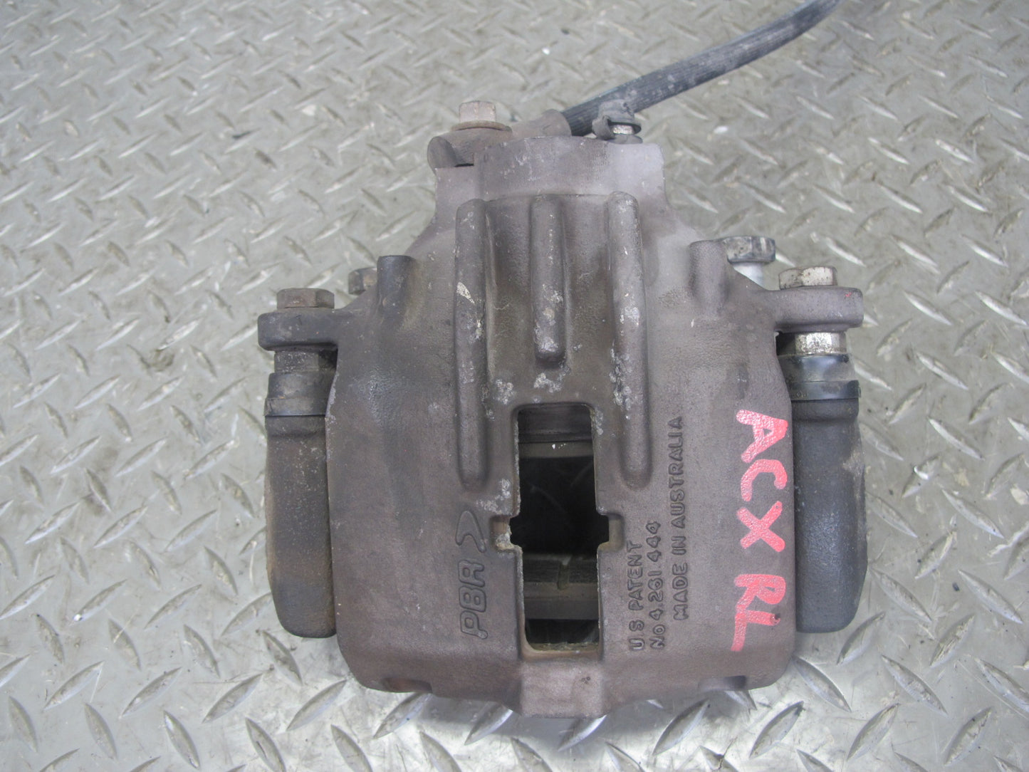 2004-2009 Cadillac XLR RWD Rear Left & Right Side Brake Caliper Set of 2
