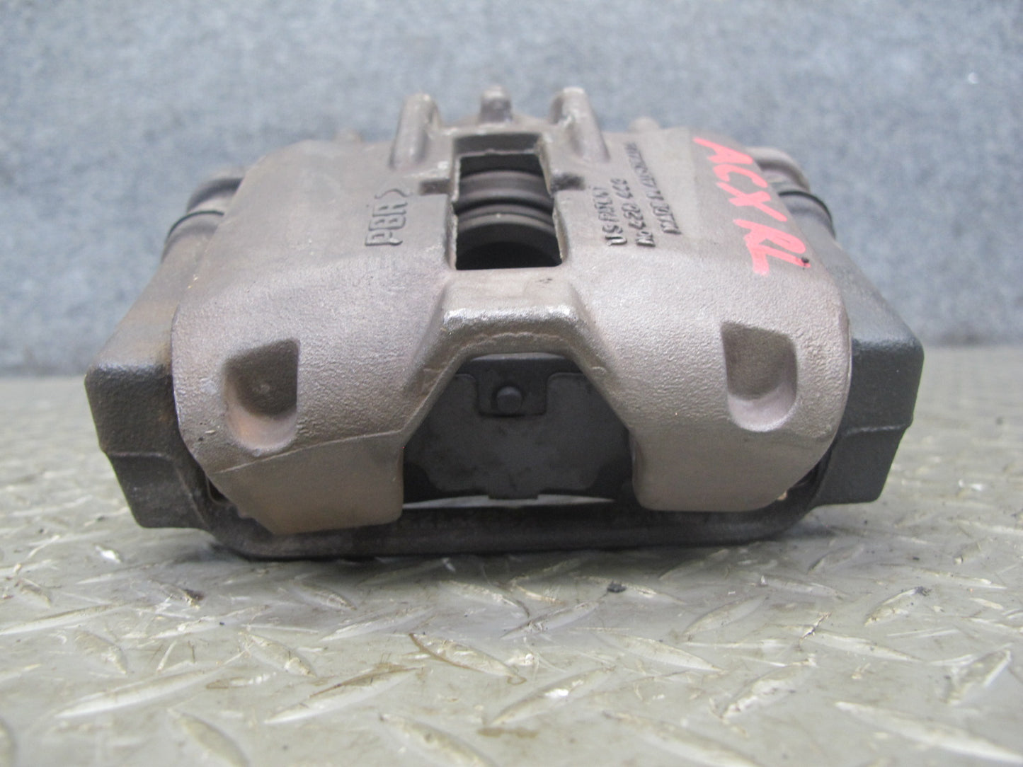2004-2009 Cadillac XLR RWD Rear Left & Right Side Brake Caliper Set of 2