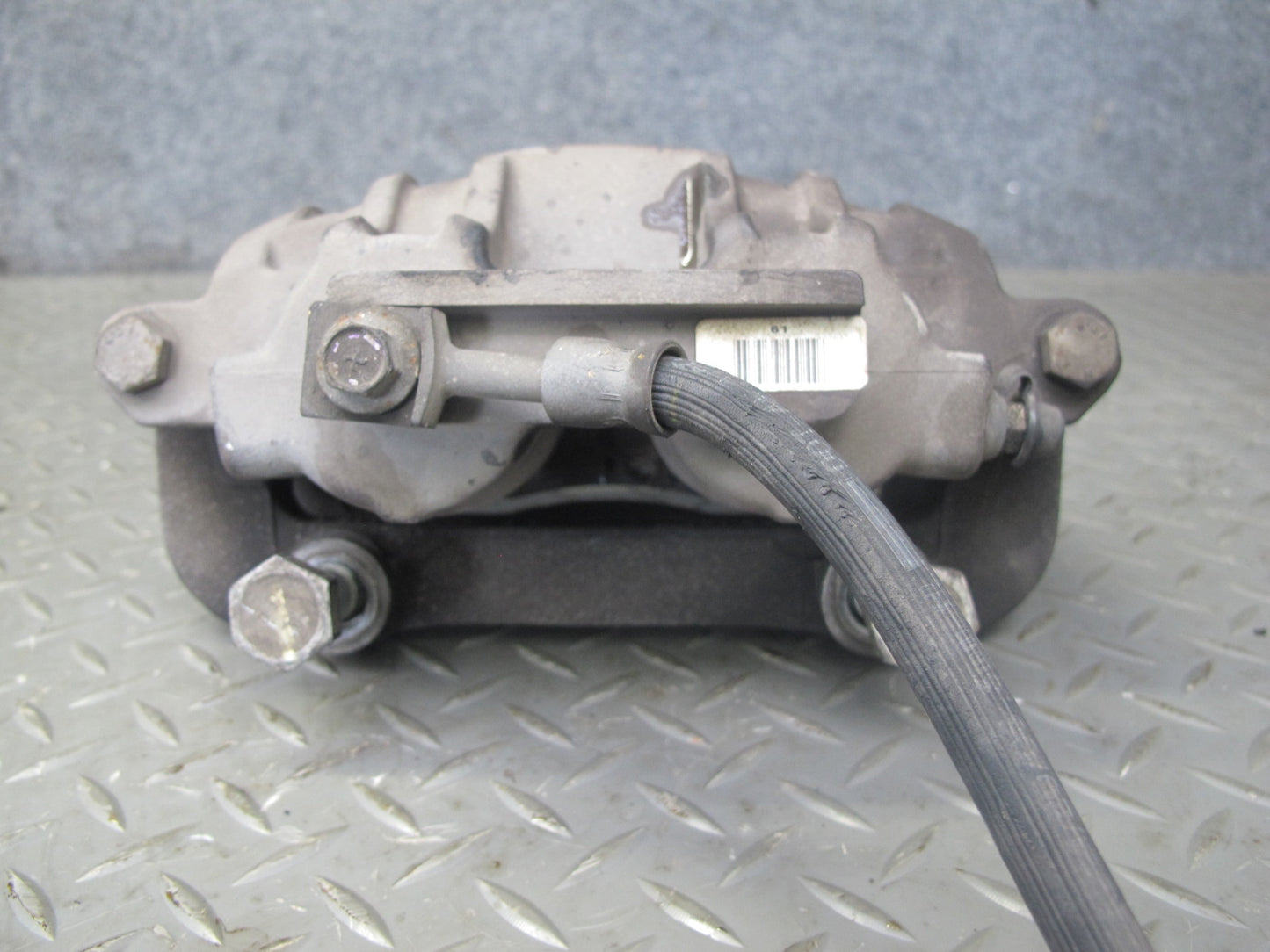 2004-2009 Cadillac XLR RWD Front Left & Right Side Brake Caliper Set of 2