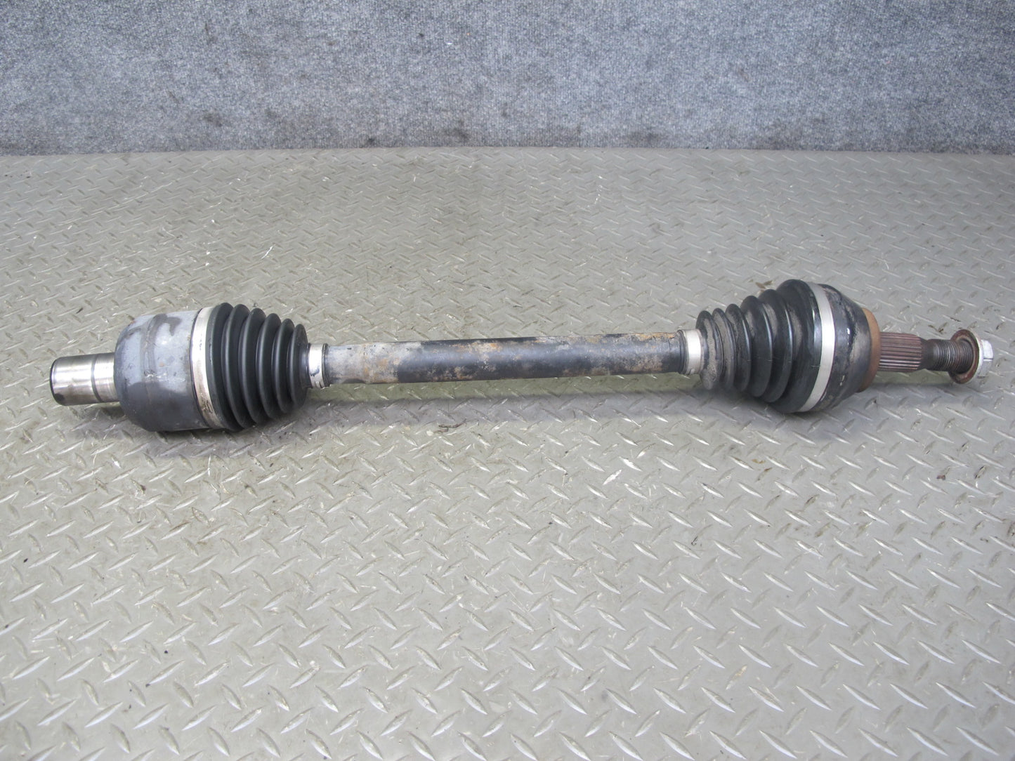 2004-2009 Cadillac XLR Rear Right Passenger Side CV Axle Half Shaft