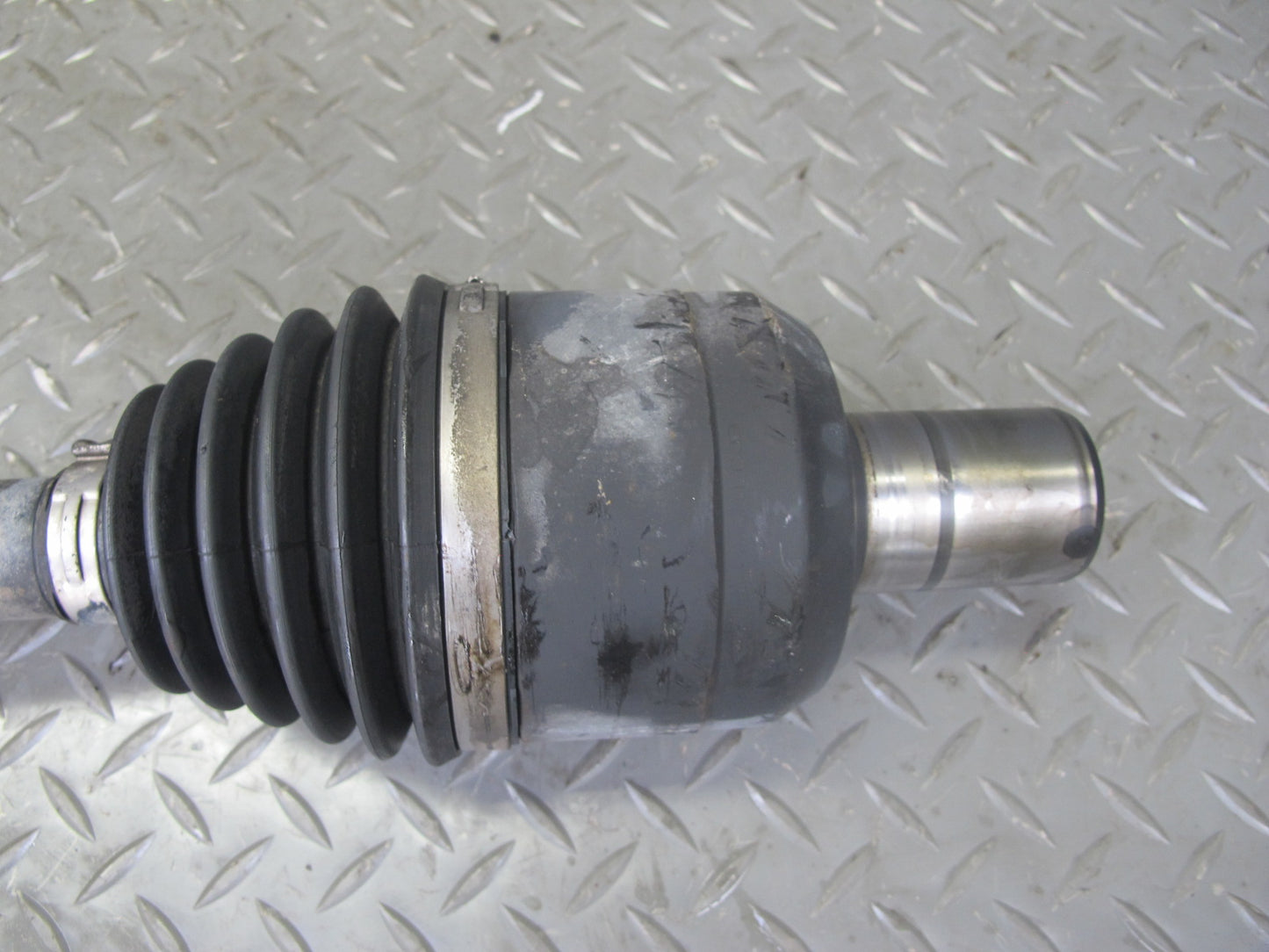 2004-2009 Cadillac XLR Rear Right Passenger Side CV Axle Half Shaft