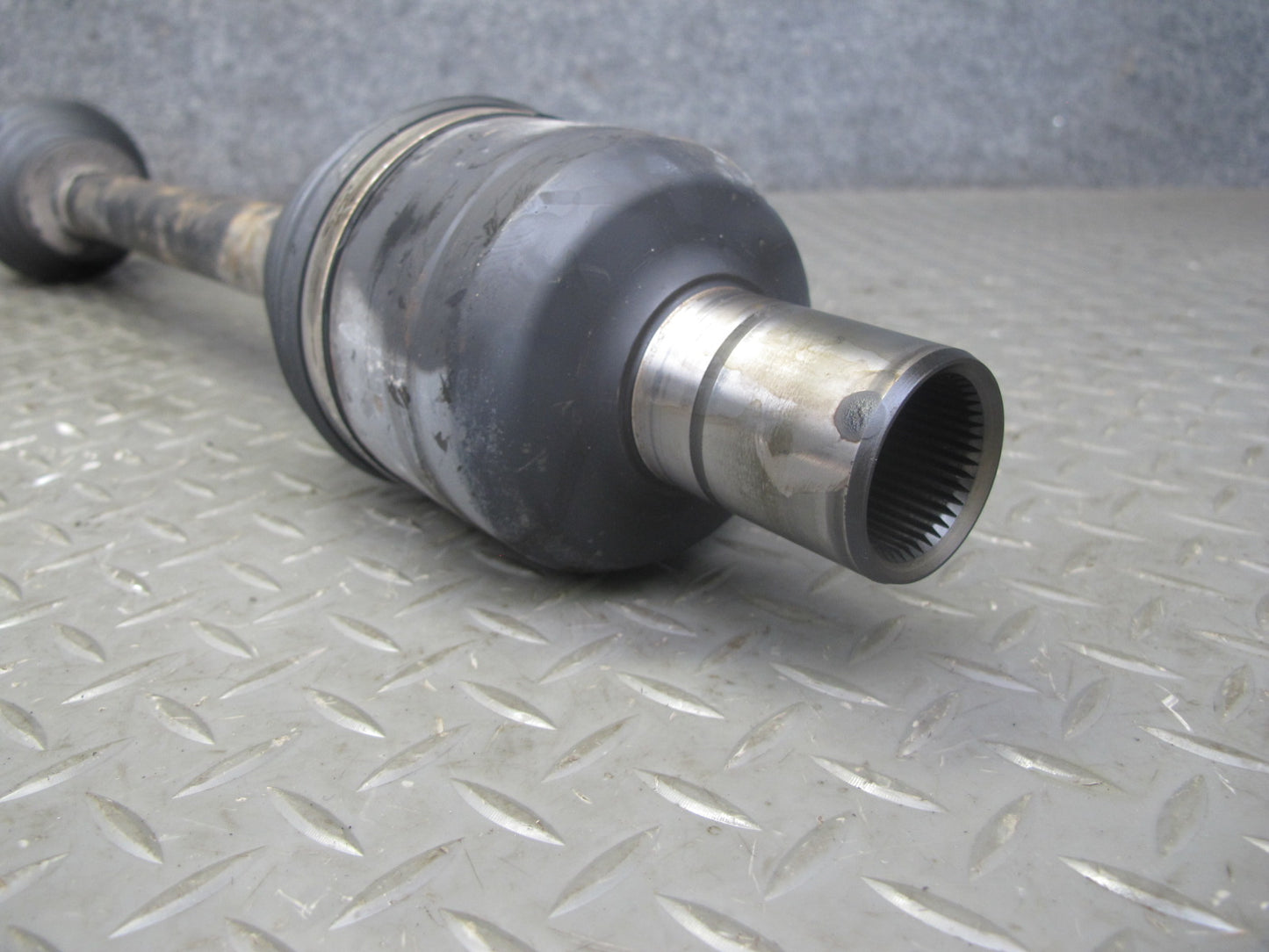 2004-2009 Cadillac XLR Rear Right Passenger Side CV Axle Half Shaft