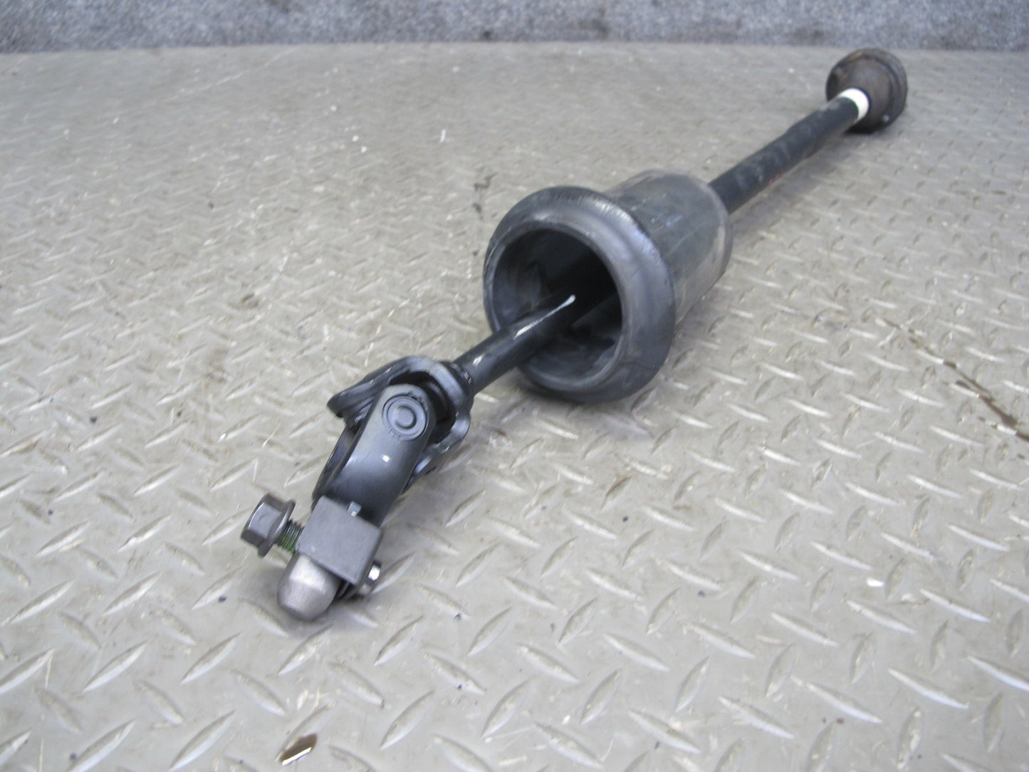 2004-2008 Cadillac XLR Lower Steering Column Intermediate Shaft Joint