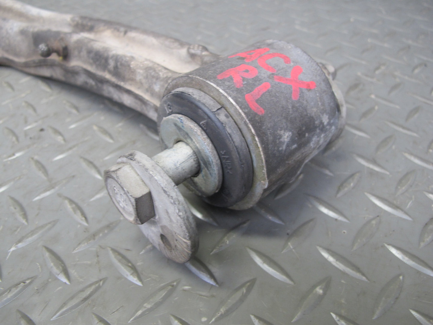 2004-2009 Cadillac XLR Rear Left Suspension Lower & Upper Control Arm Set