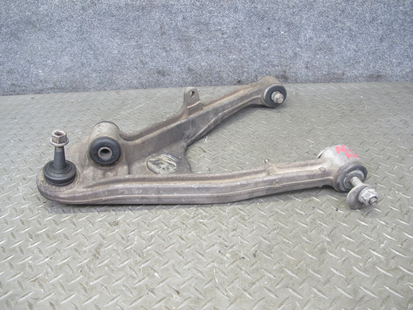 2004-2009 Cadillac XLR Rear Right Suspension Lower & Upper Control Arm Set