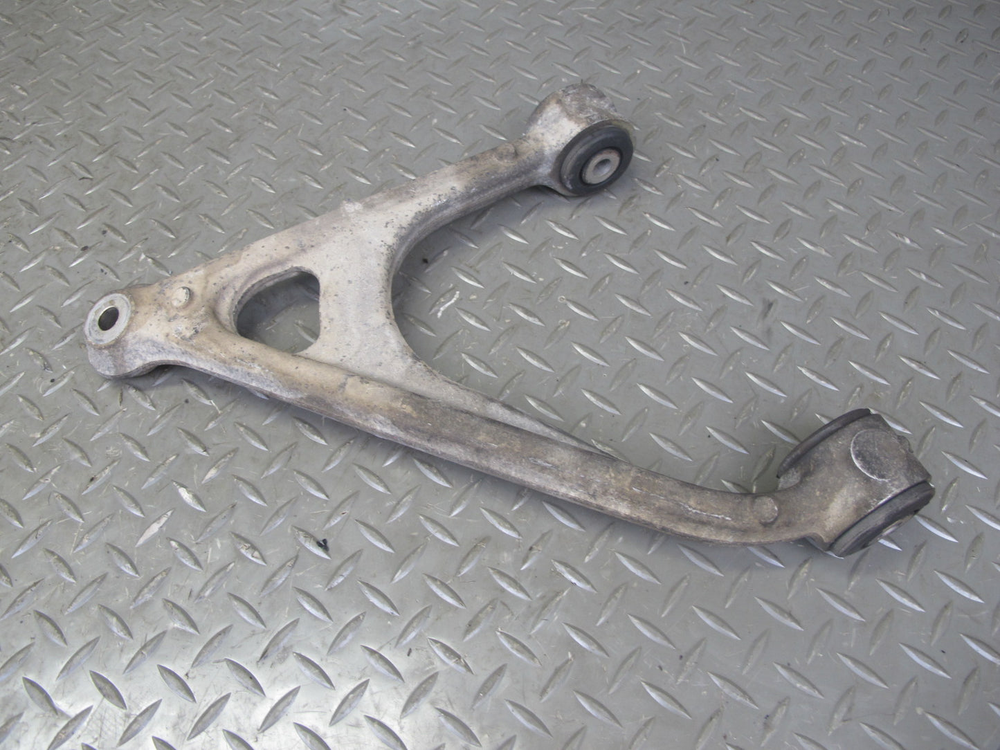 2004-2009 Cadillac XLR Rear Right Suspension Lower & Upper Control Arm Set