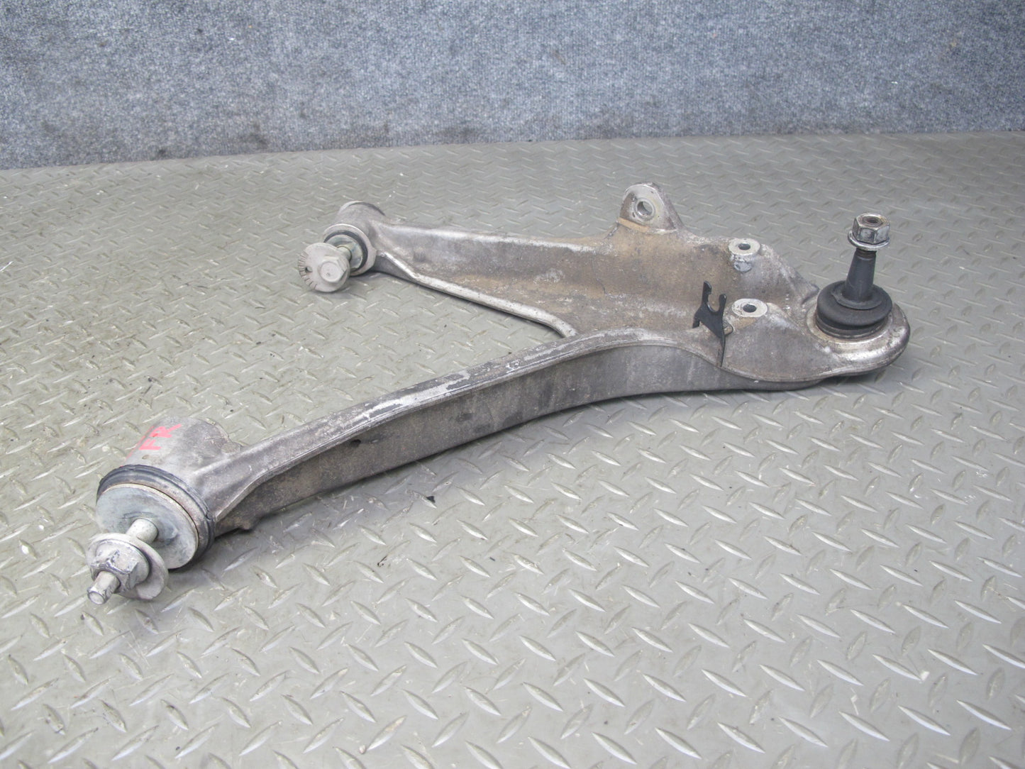 2004-2009 Cadillac XLR Front Right Suspension Lower & Upper Control Arm Set