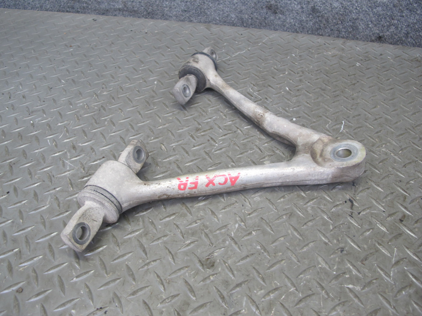 2004-2009 Cadillac XLR Front Right Suspension Lower & Upper Control Arm Set