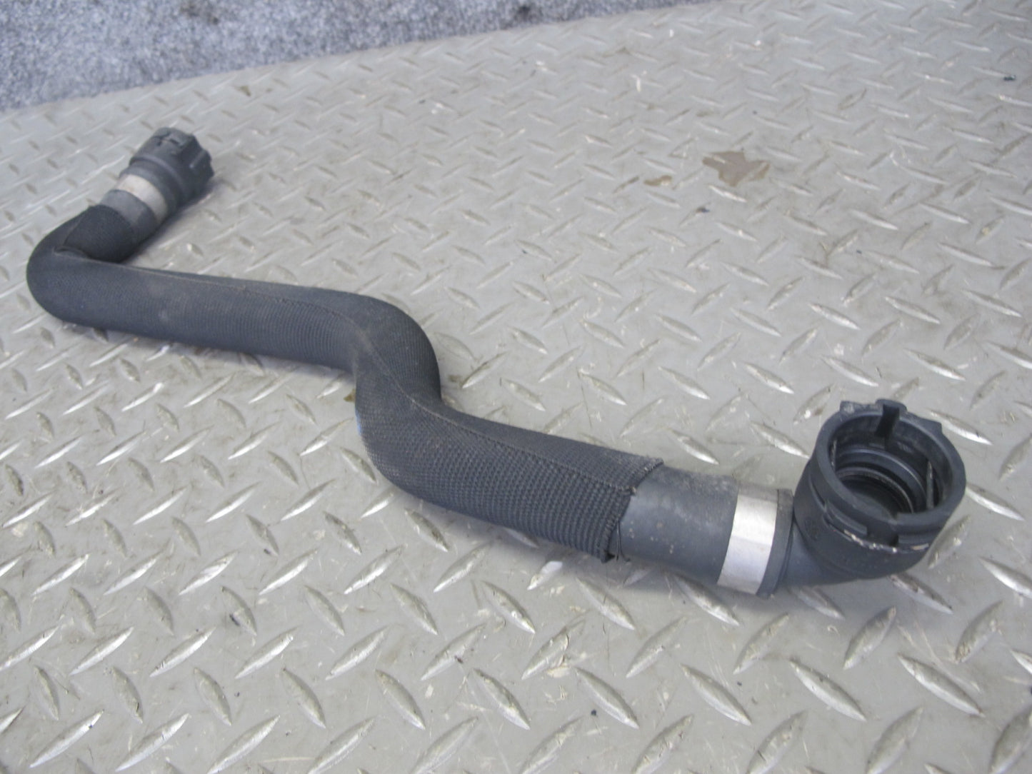 2006-2010 BMW E63 E64 M6 S85 Engine Coolant Hose Pipe Line Set