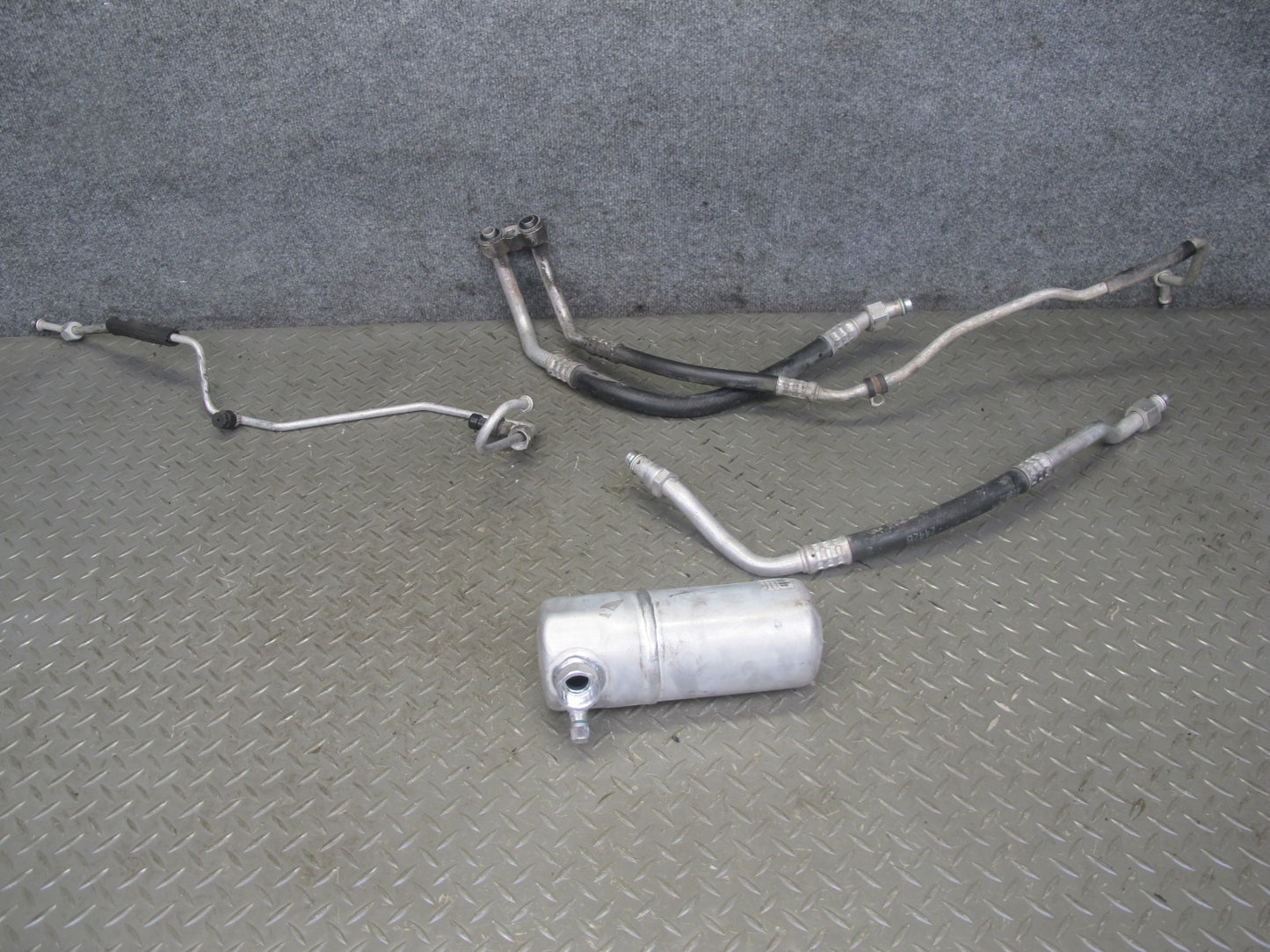 1993 Chevrolet Corvette C4 A/C Air Condition Hose Pipe Line Dryer Set OEM