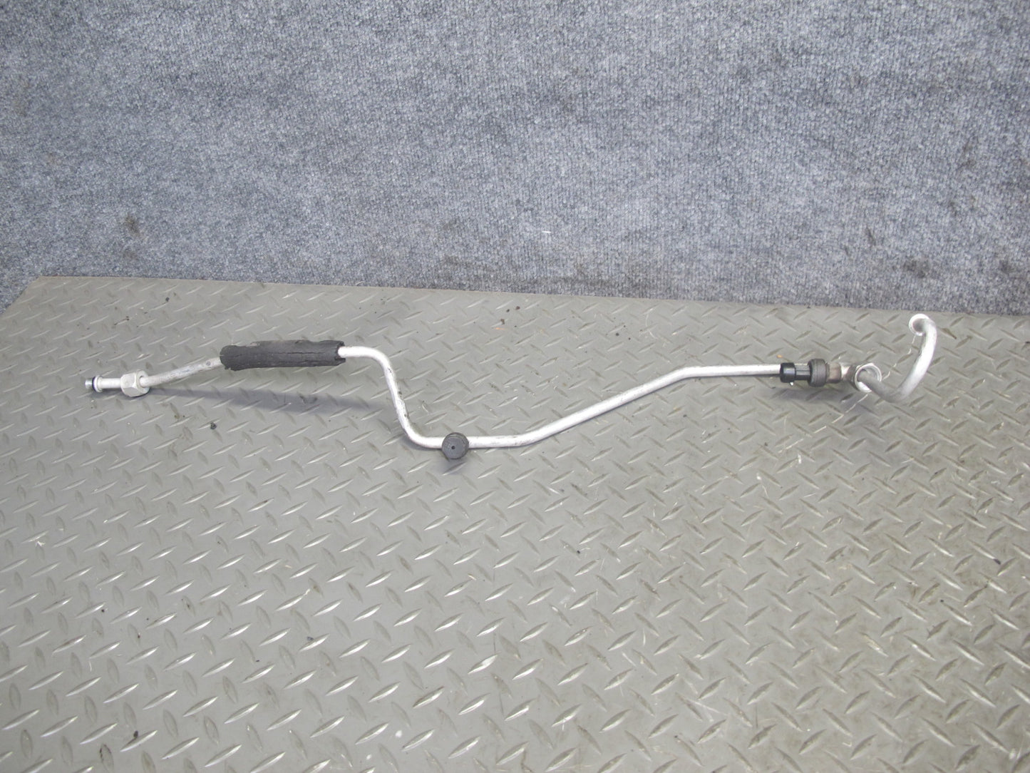 1993 Chevrolet Corvette C4 A/C Air Condition Hose Pipe Line Dryer Set OEM