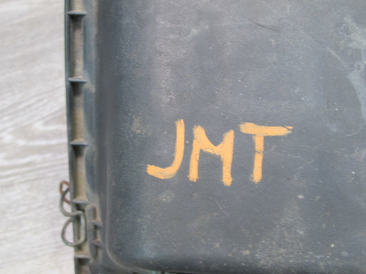 91-99 Mitsubishi 3000GT Air Intake Cleaner Filter Box MD620527 OEM