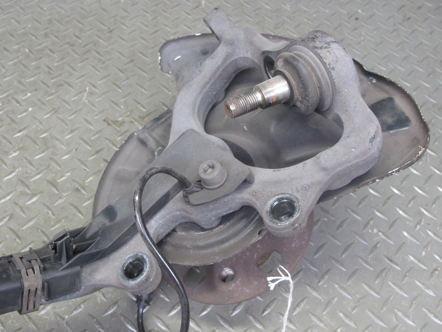 03-08 Mercedes R230 SL600 Front Left Spindle Knuckle Wheel Hub Bearing 56K OEM