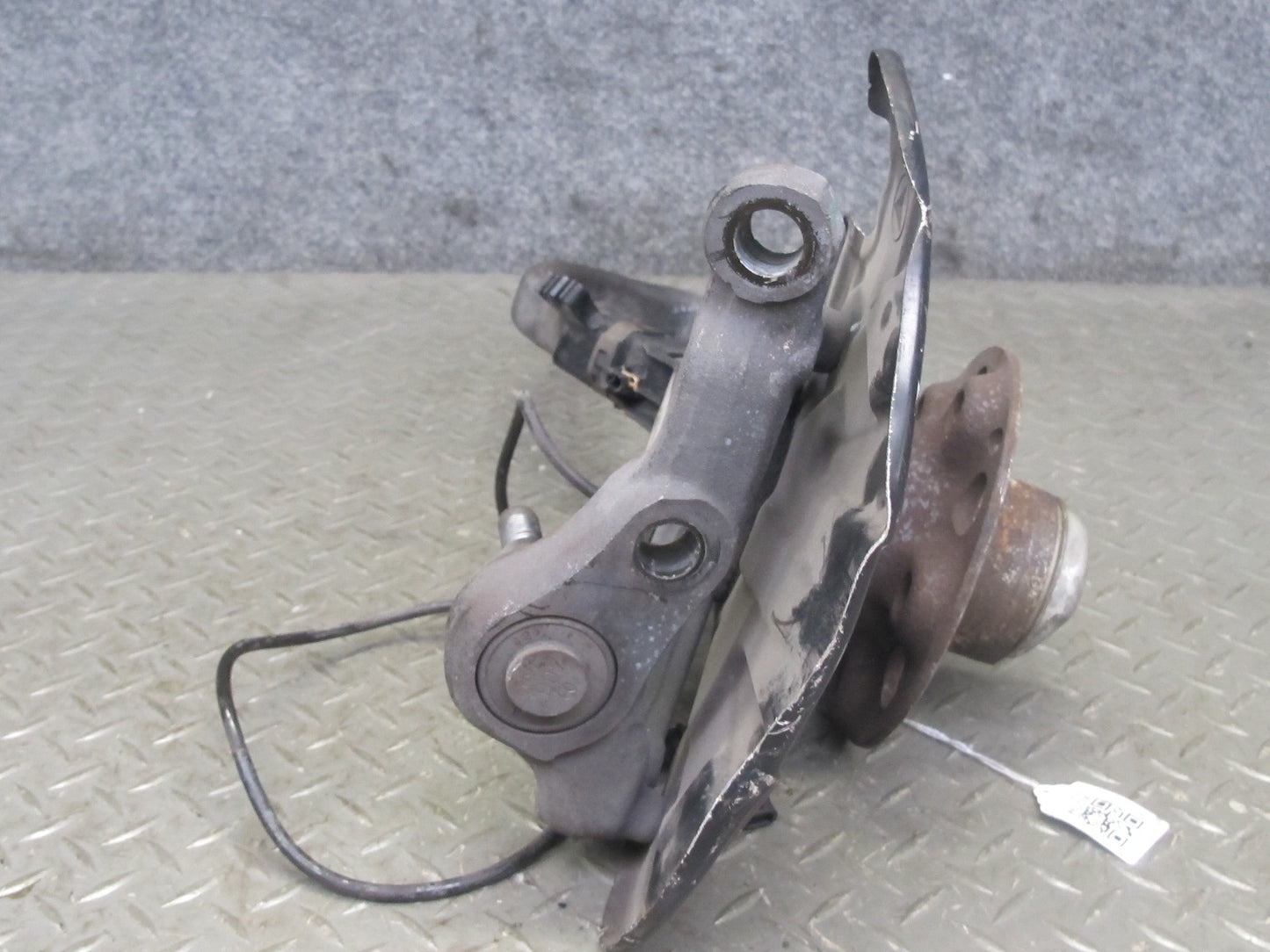 03-08 Mercedes R230 SL600 Front Left Spindle Knuckle Wheel Hub Bearing 56K OEM