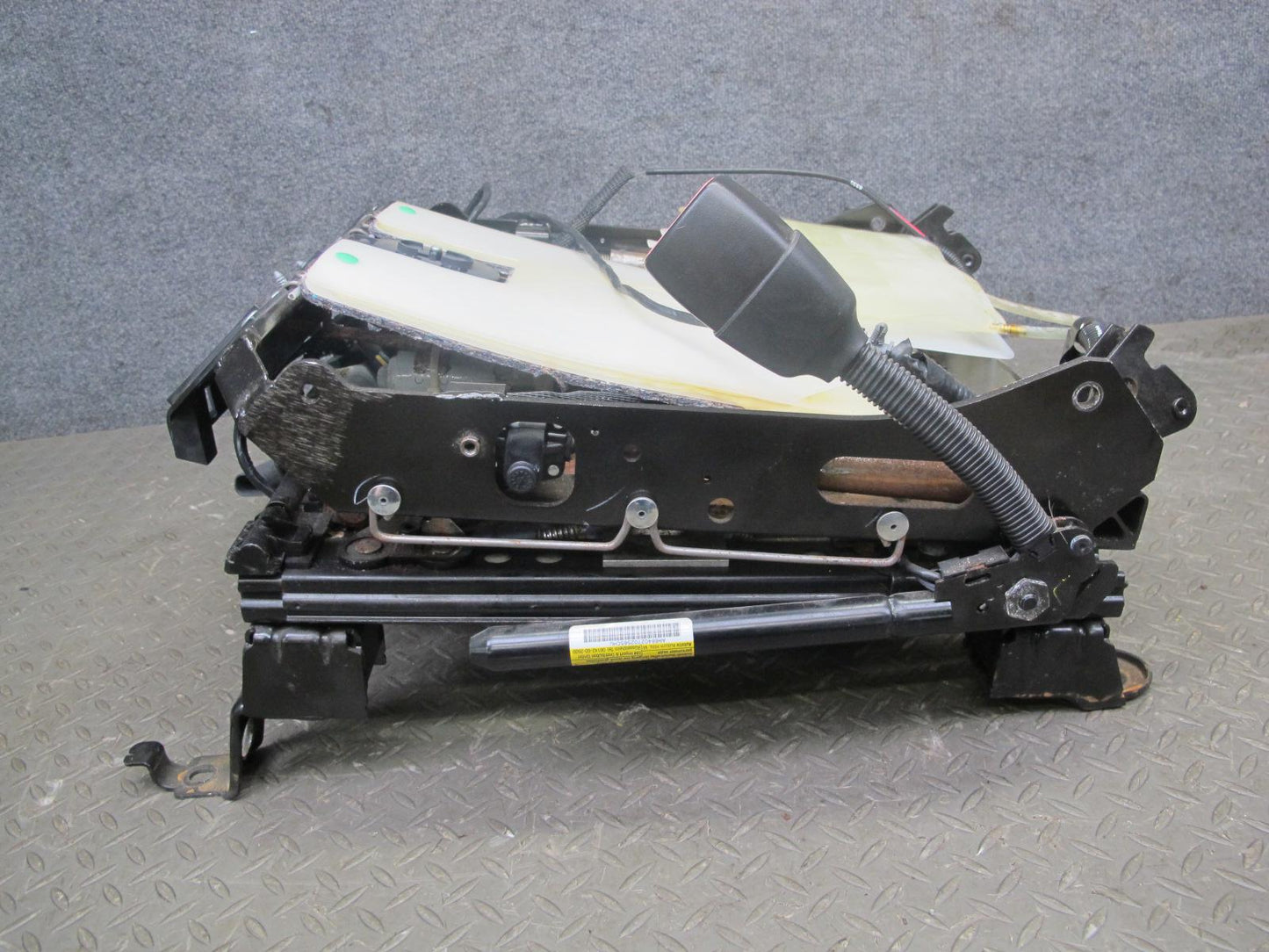 2004-2009 Cadillac XLR Front Right Passenger Side Seat Track Frame W/ Motor