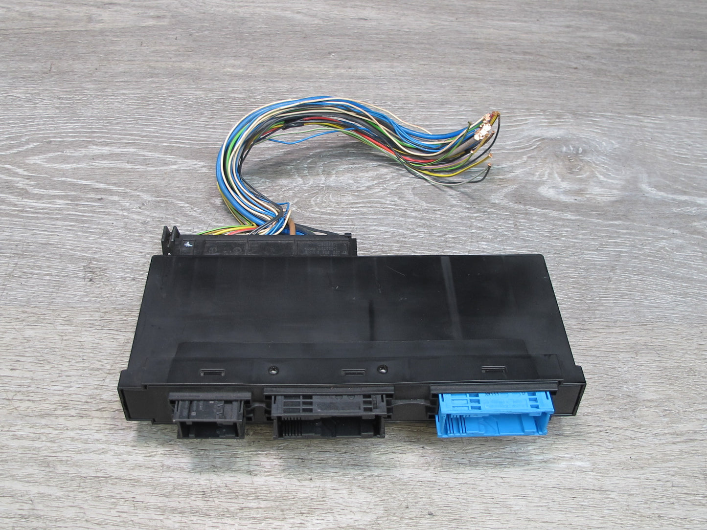 2010-2014 BMW E71 E72 X6 Electronic Junction Box Body Control Module 9227176