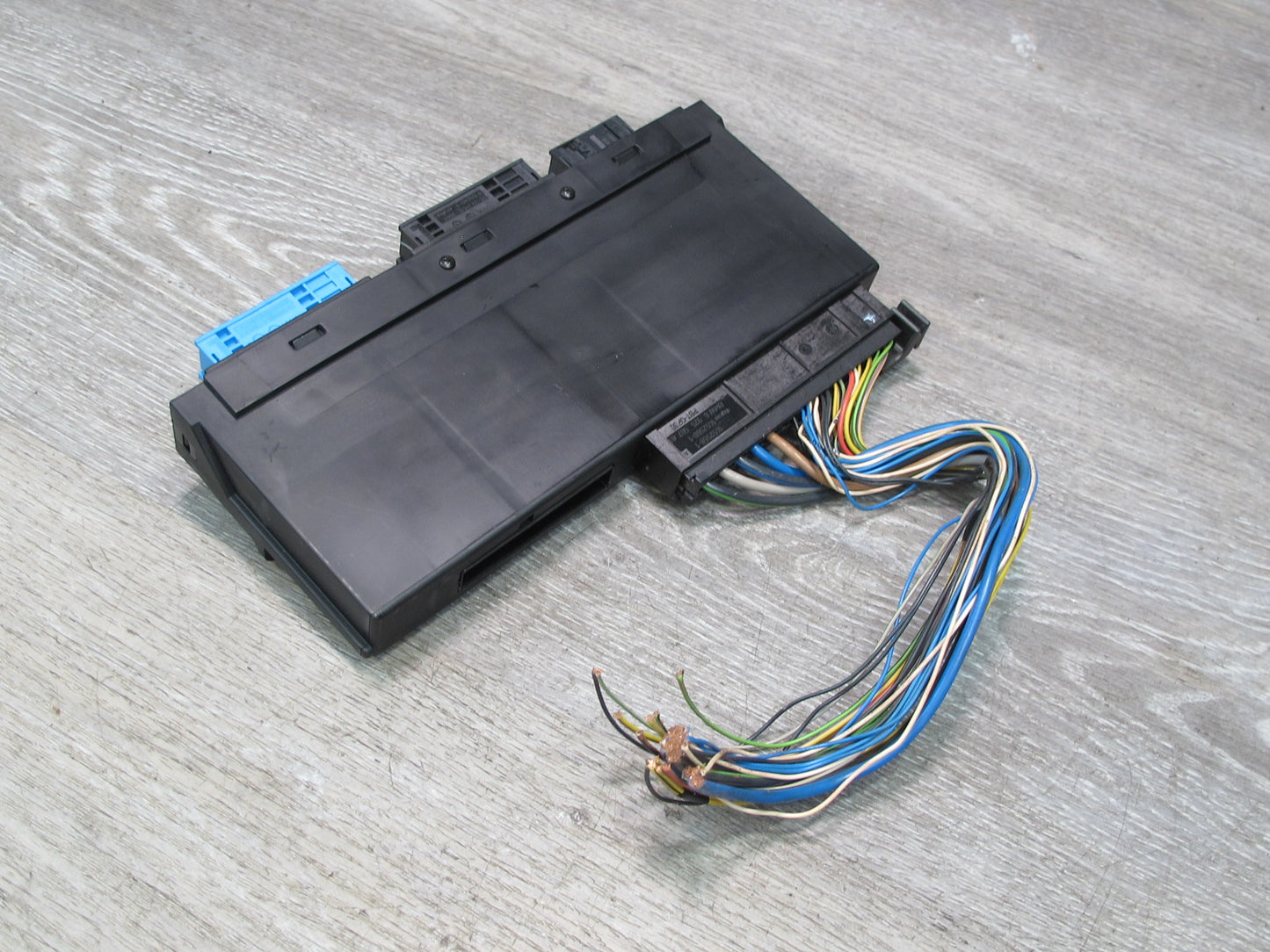 2010-2014 BMW E71 E72 X6 Electronic Junction Box Body Control Module 9227176