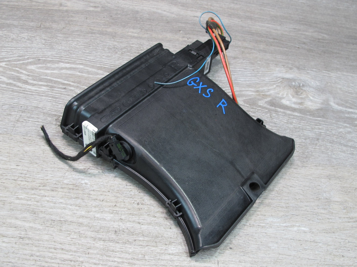 2008-2014 BMW E71 E72 X6 Rear Right Side Under Seat Foot Heater Air Vent Duct
