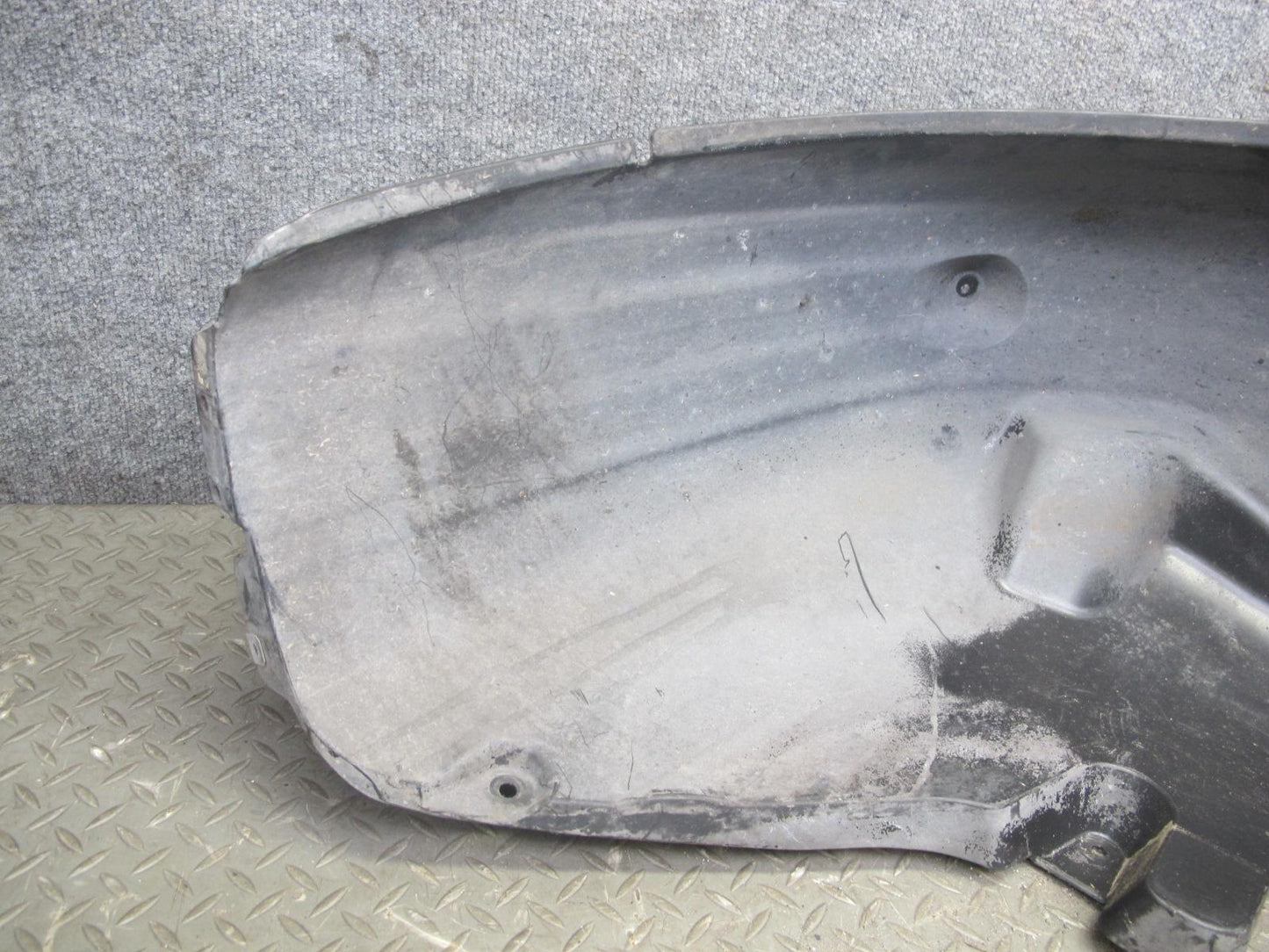 2006-2010 BMW E63 E64 Rear Left Fender Liner Wheel Arch Splash Shield 7009717