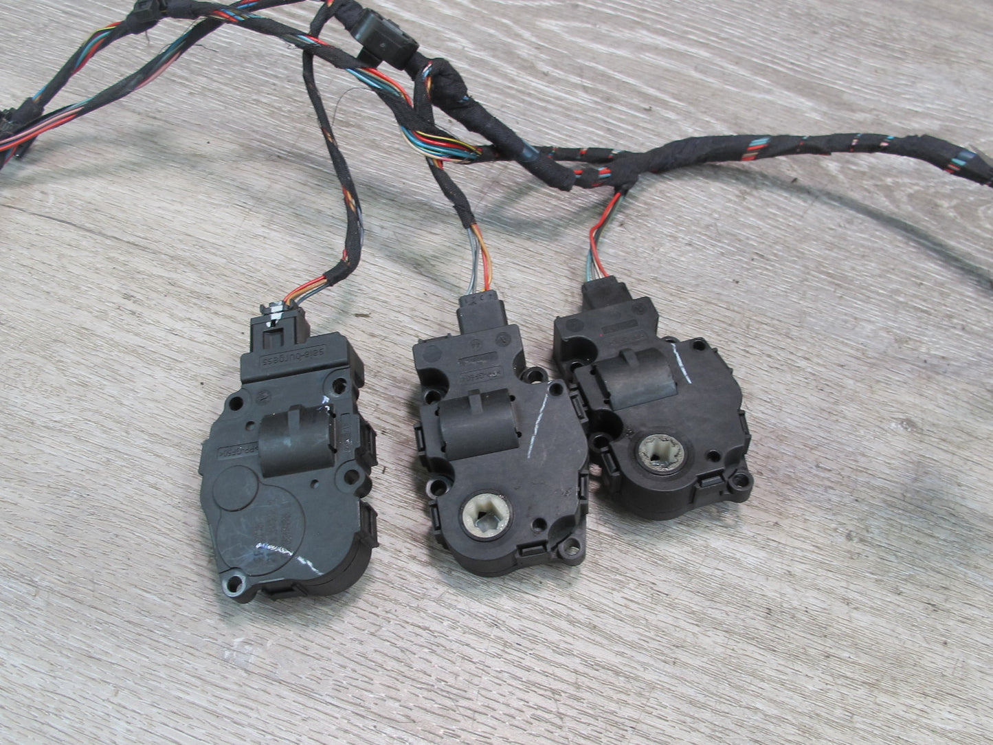 2008-2014 BMW E71 E72 X6 A/C Heater Flap Door Actuator Motor Wiring Set
