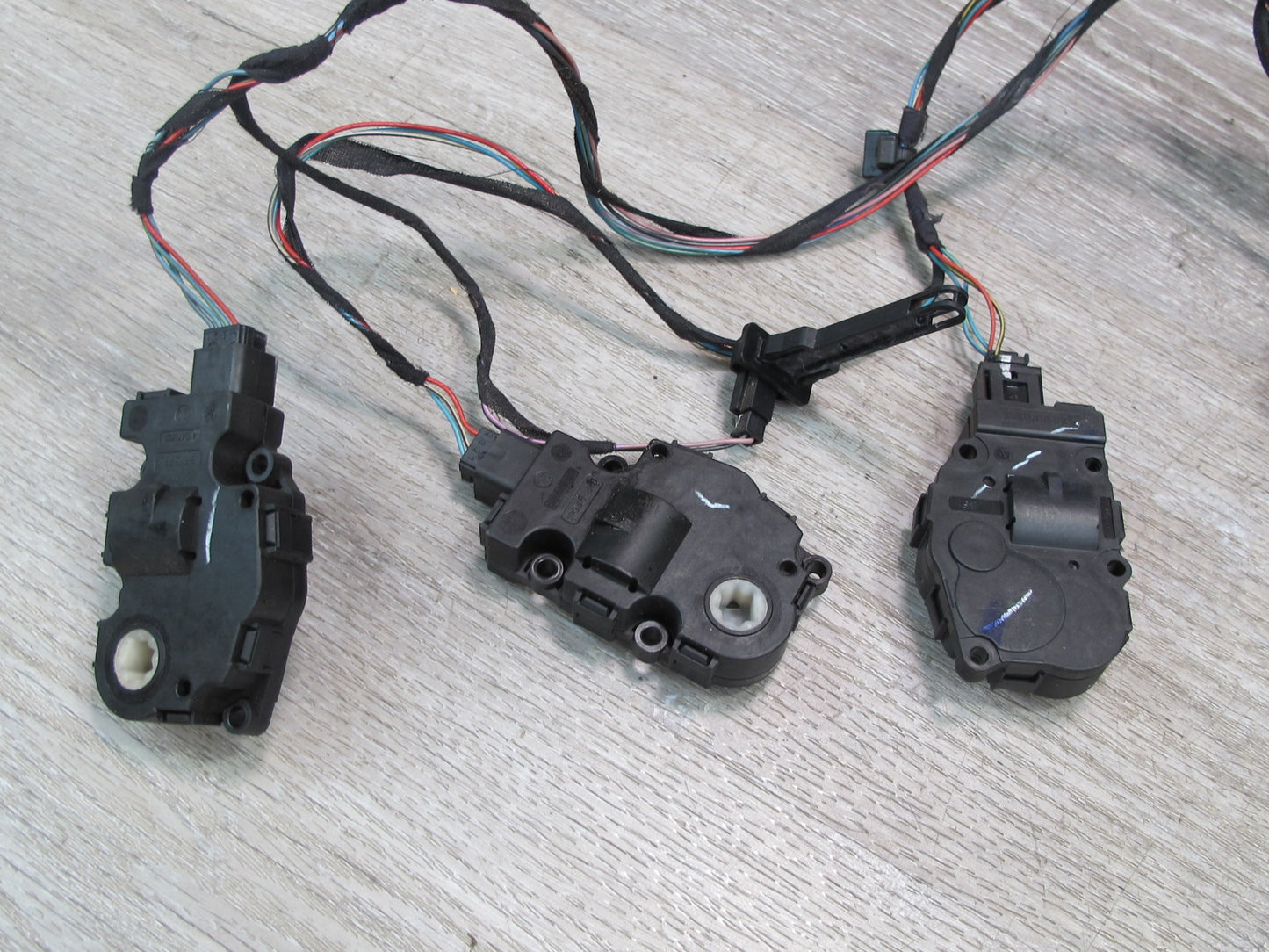 2008-2014 BMW E71 E72 X6 A/C Heater Flap Door Actuator Motor Wiring Set