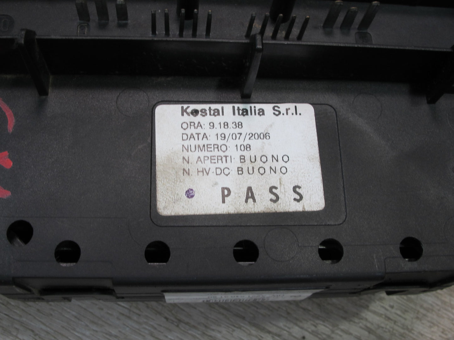 07-09 Mercedes W221 S-class Front Fuse Relay Box Module 2215403150 OEM