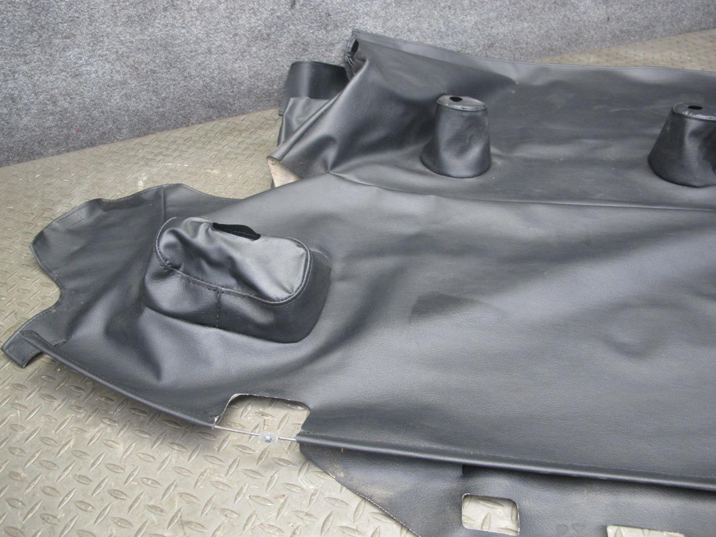 04-09 Nissan 350Z Z33 Convertible Rear TOP Compartment Liner Cover Black OEM