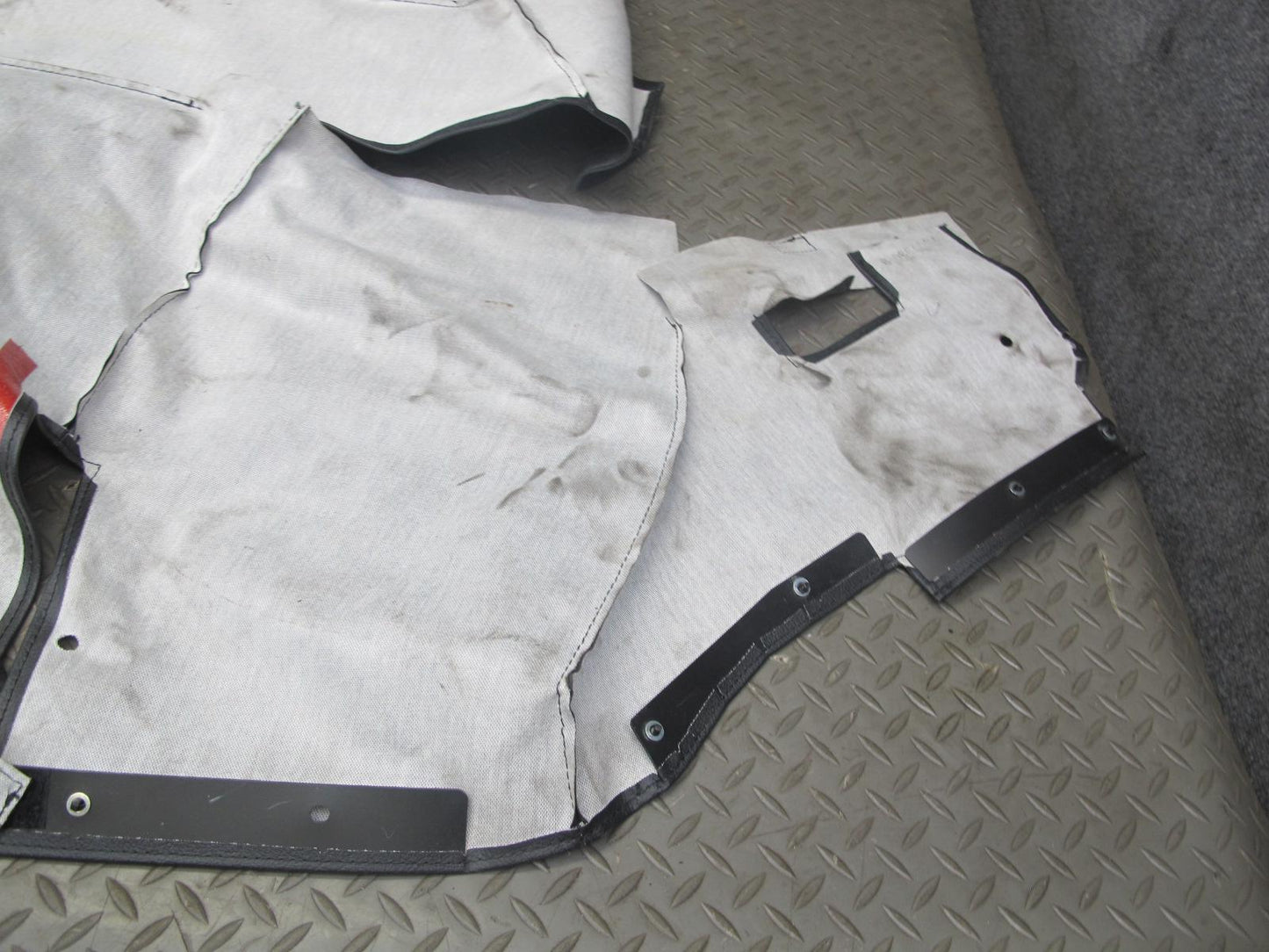 04-09 Nissan 350Z Z33 Convertible Rear TOP Compartment Liner Cover Black OEM
