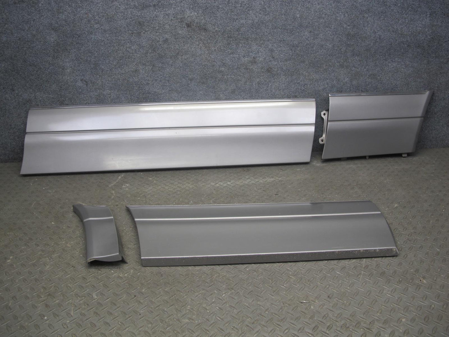 94-99 Mercedes W140 Sedan Right Door Fender Quarter Trim Molding Cover Set OEM