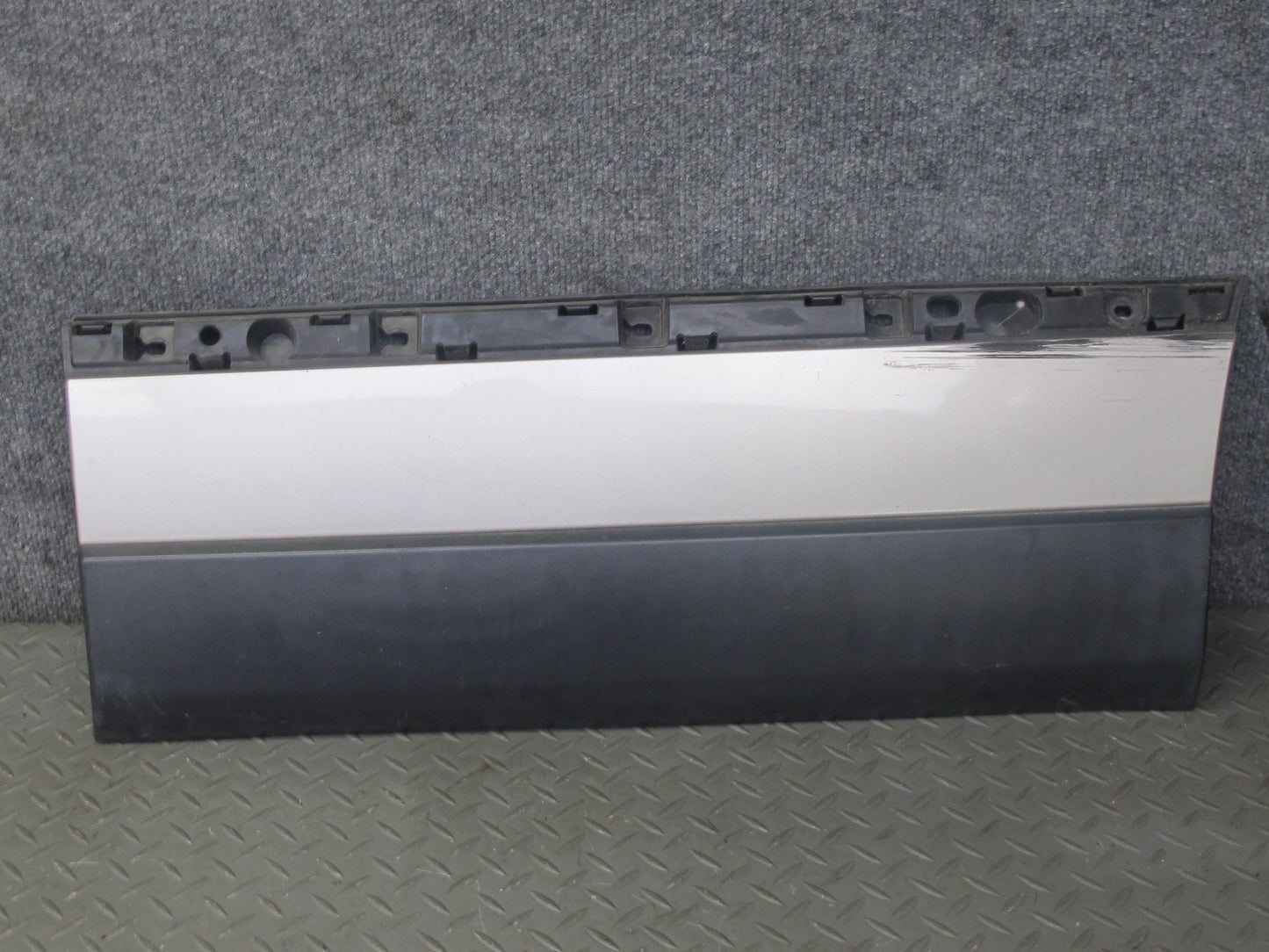 2013-2022 Land Range Rover L405 Rear Left & Right Door Trim Molding Set of 2