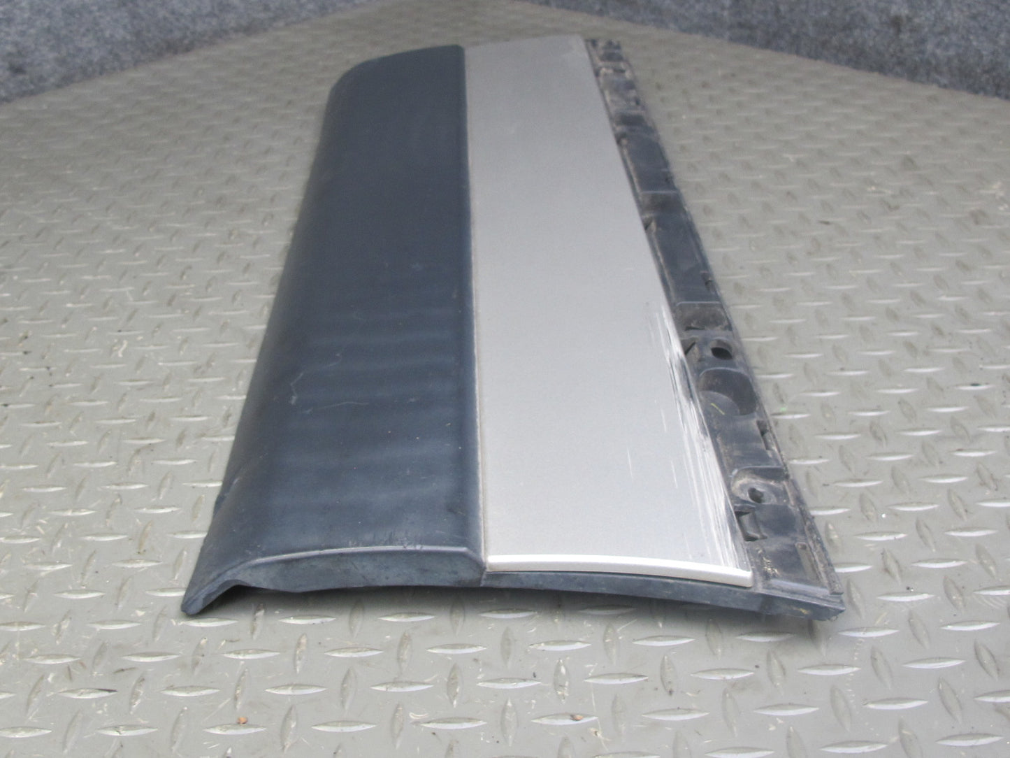 2013-2022 Land Range Rover L405 Rear Left & Right Door Trim Molding Set of 2