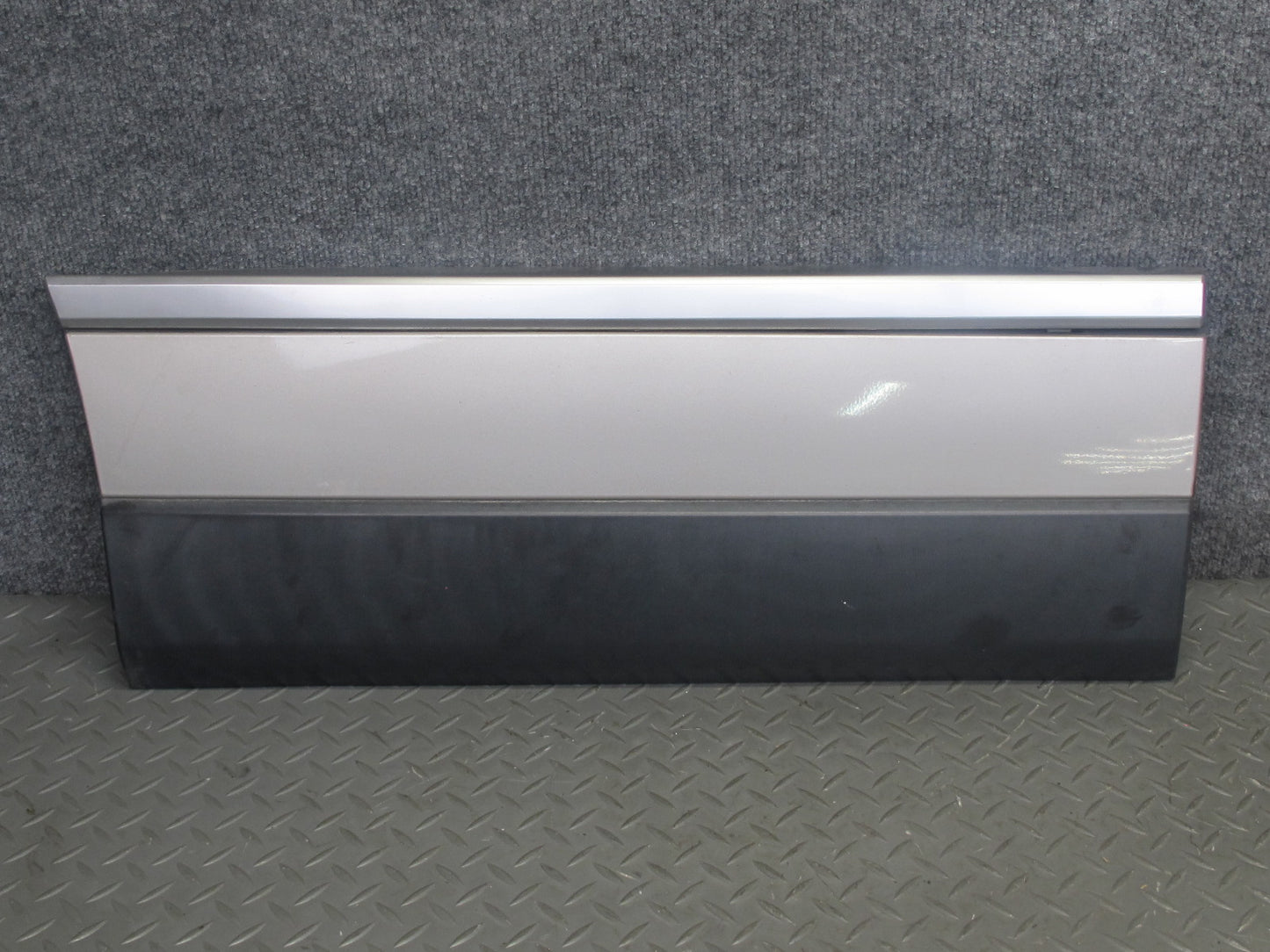 2013-2022 Land Range Rover L405 Rear Left & Right Door Trim Molding Set of 2