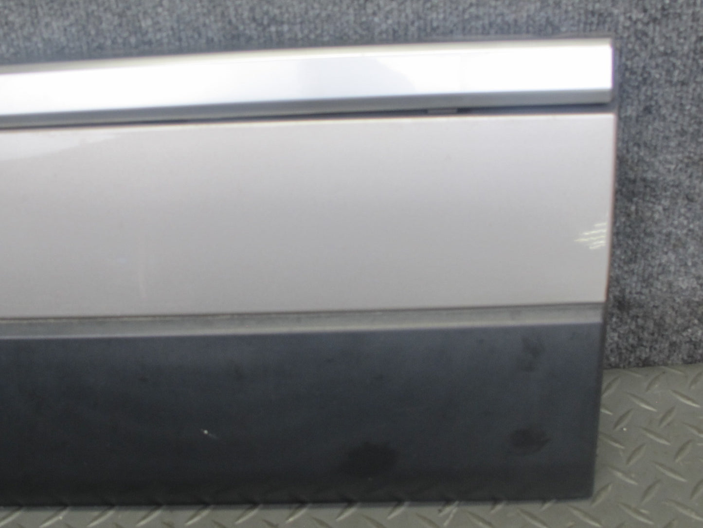 2013-2022 Land Range Rover L405 Rear Left & Right Door Trim Molding Set of 2
