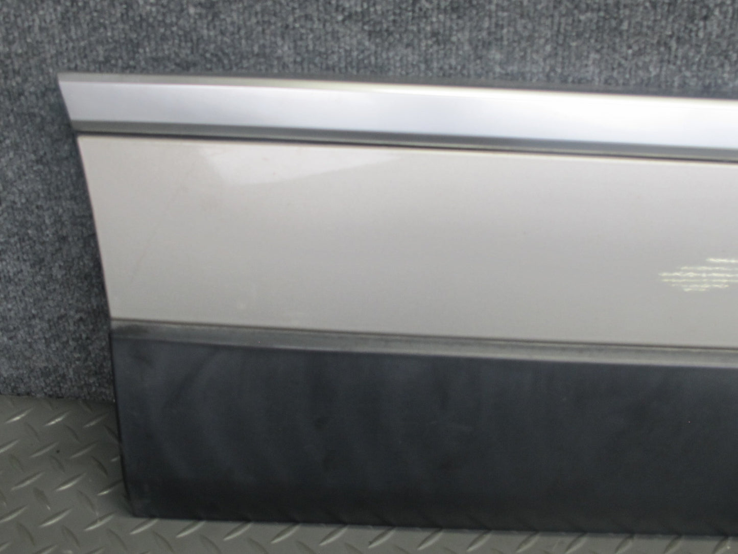 2013-2022 Land Range Rover L405 Rear Left & Right Door Trim Molding Set of 2