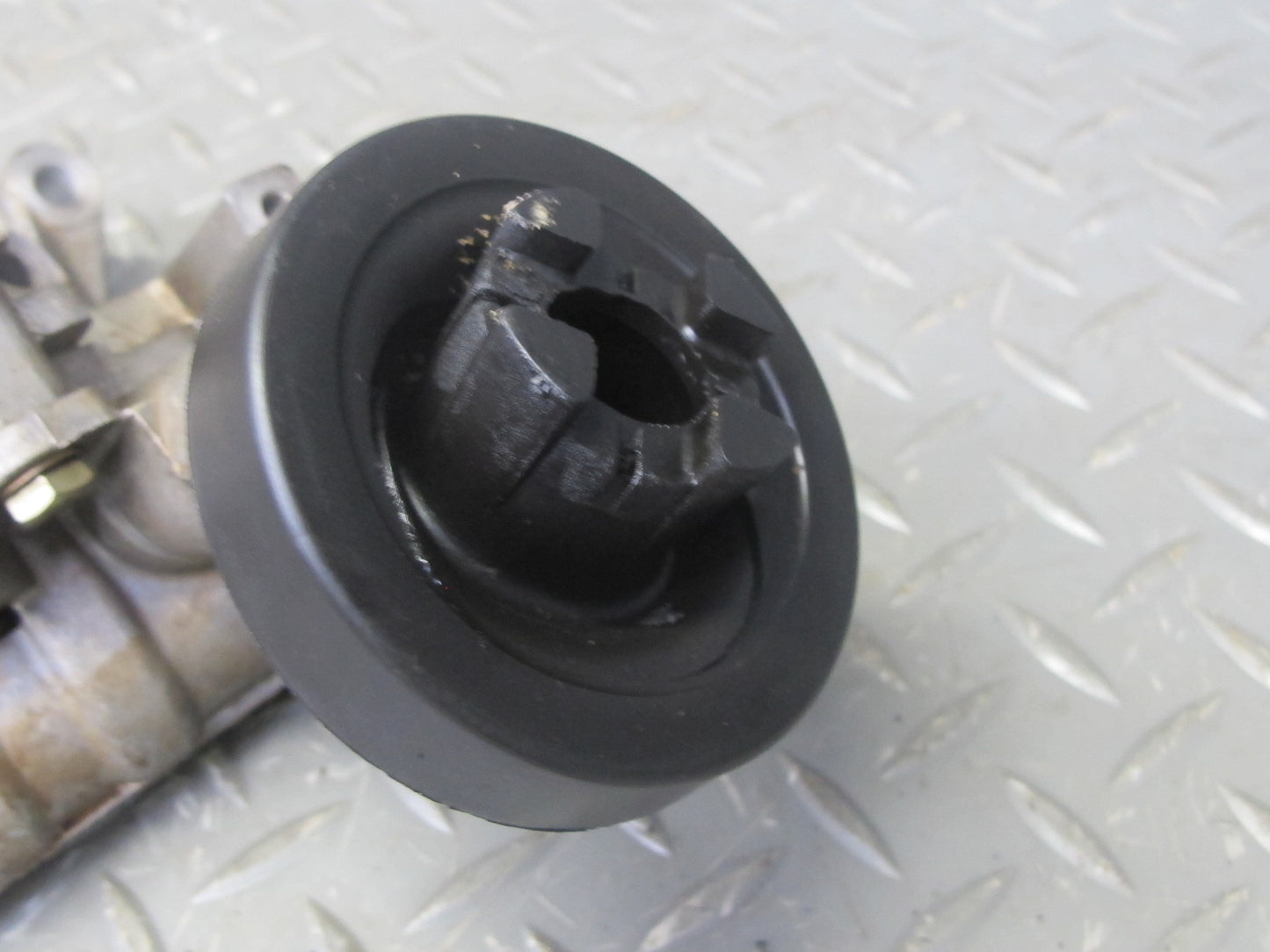 84-91 Mercedes W126 C126 Engine Motor Oil Pump 1171860401 OEM