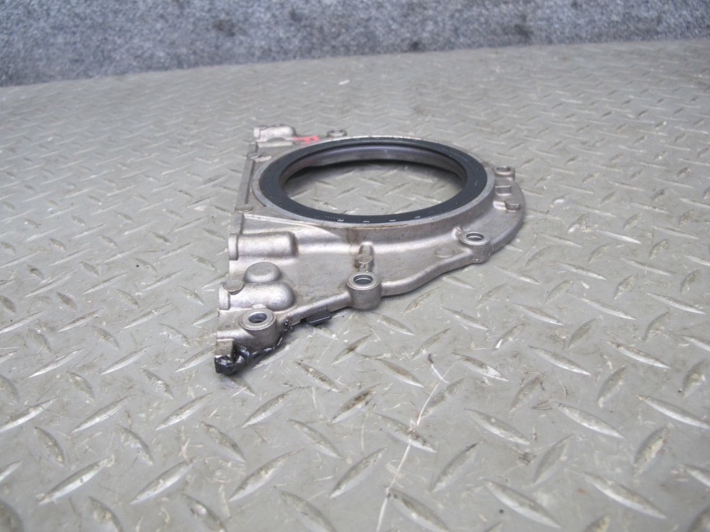 12-18 BMW F01 F02 F13 F12 N63 4.4L Engine Rear Crankshaft Cover 7555216 OEM