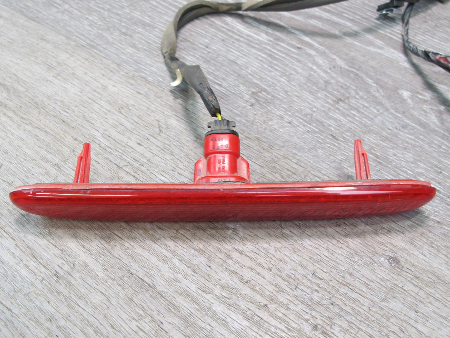 03-06 Chevrolet SSR Rear Trunk Lid 3RD Brake Light Lamp w Wiring Harness OEM