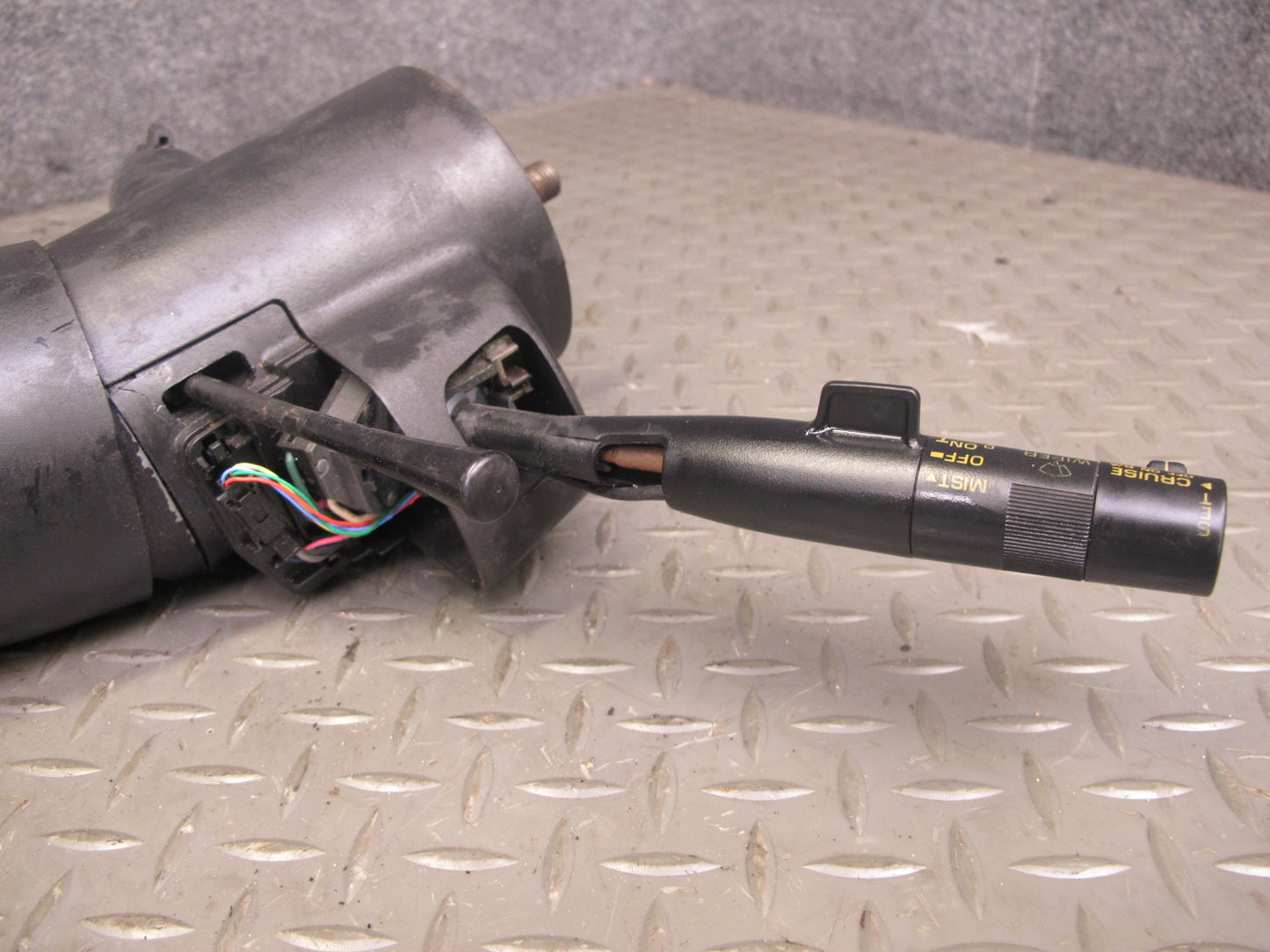 1993 Chevrolet Corvette C4 A/T Steering Column Ignition Switch Lock KEY Set OEM