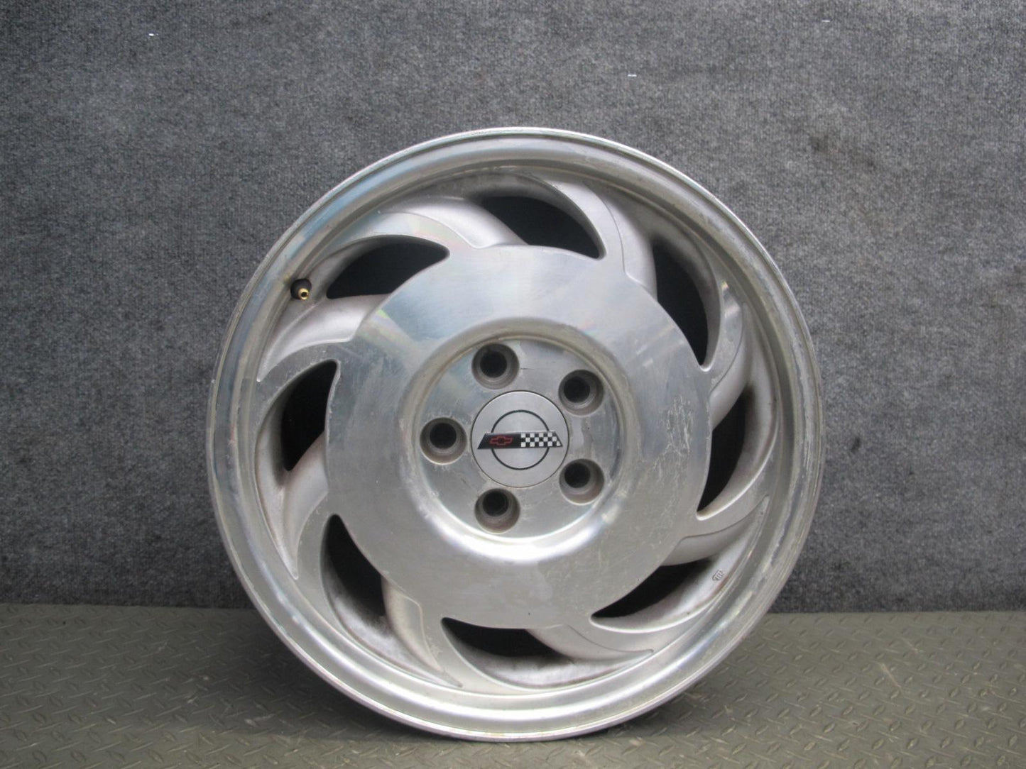 93-96 Chevrolet Corvette C4 Rear Right R17 17" Alloy Wheel Rim 17x9.5J ET56 OEM