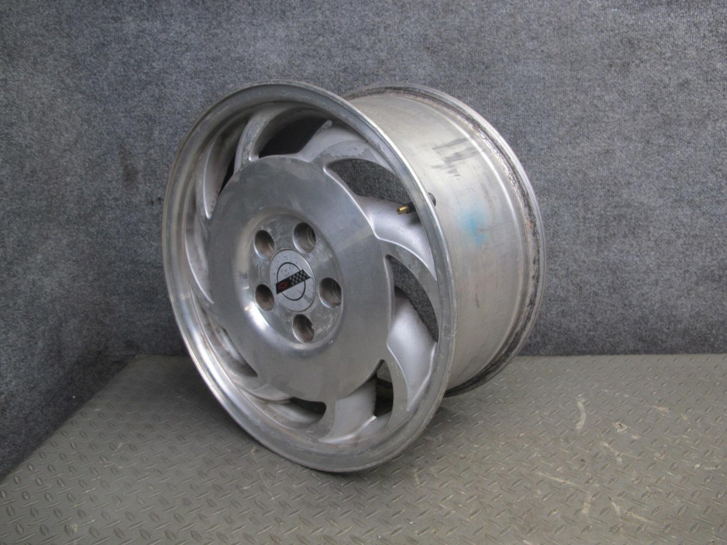 93-96 Chevrolet Corvette C4 Front Left R17" Alloy Wheel Rim 17x8.5J ET56 OEM