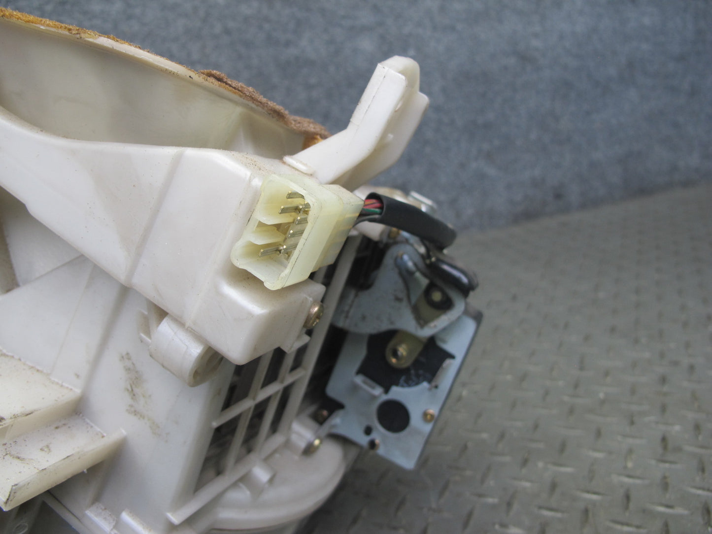 86-92 Toyota Supra MK3 Hvac A/C Heater Blower Motor Fan & Housing Box OEM