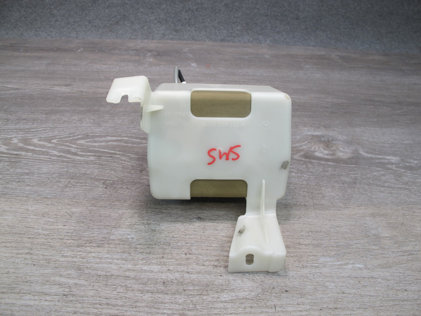07-13 Mercedes W221 S-class Rear Trunk Seat Lumbar Adjustment Vacuum Pump OEM