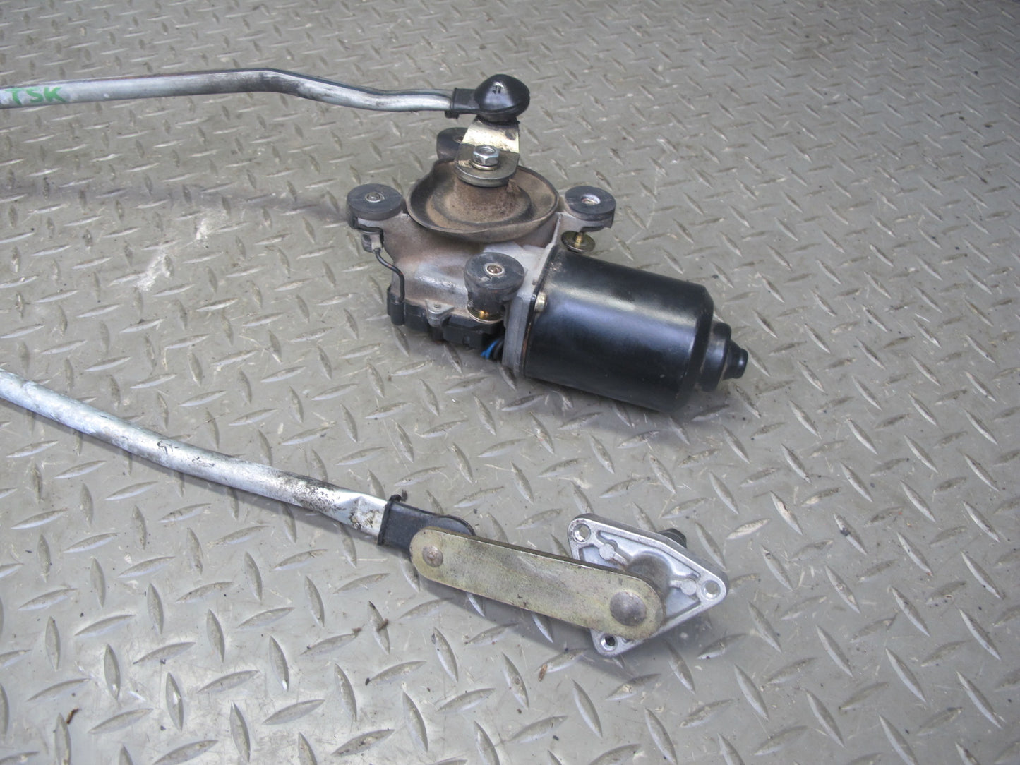 86-92 Toyota Supra MA71 Front Wiper Transmission Linkage w Motor OEM