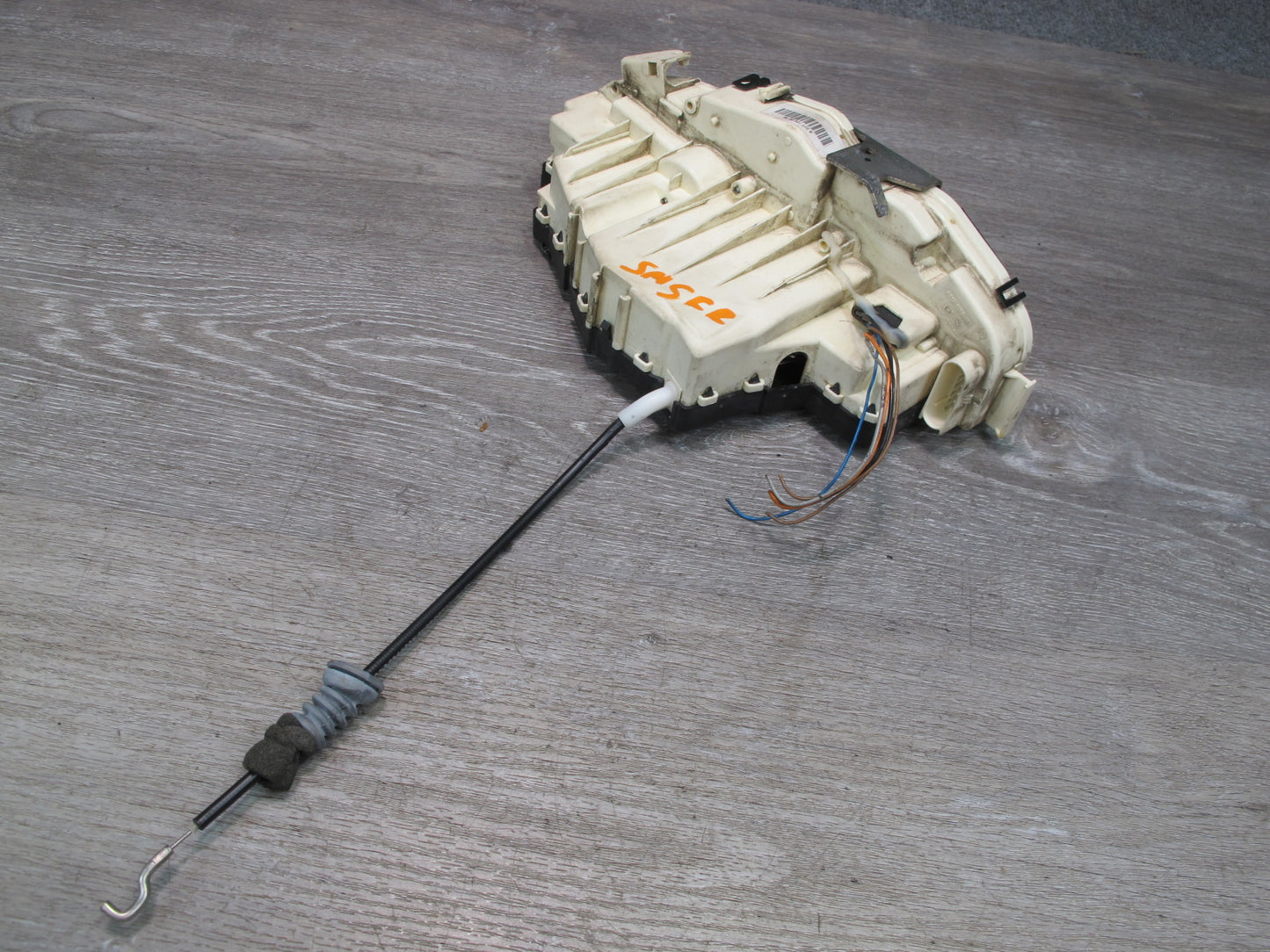 07-13 Mercedes W221 S-class Front Right Door Lock Latch Actuator 2217301635 OEM