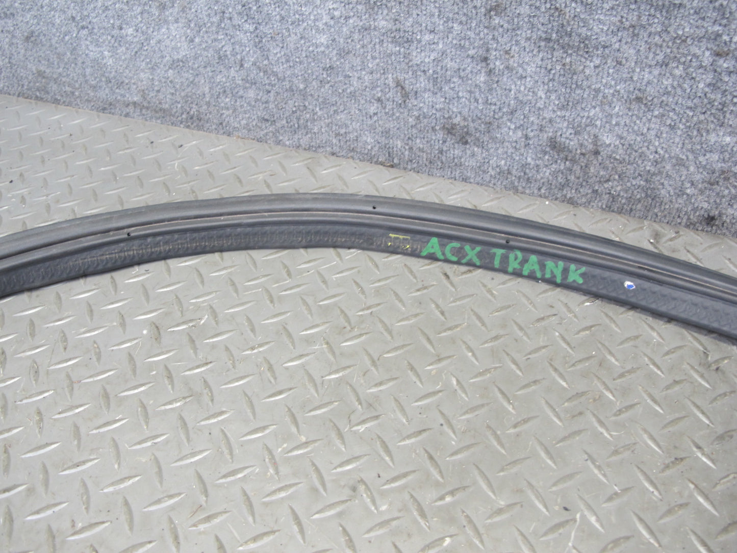 2004-2009 Cadillac XLR Rear Trunk Deck Lid Weather Strip Rubber Seal