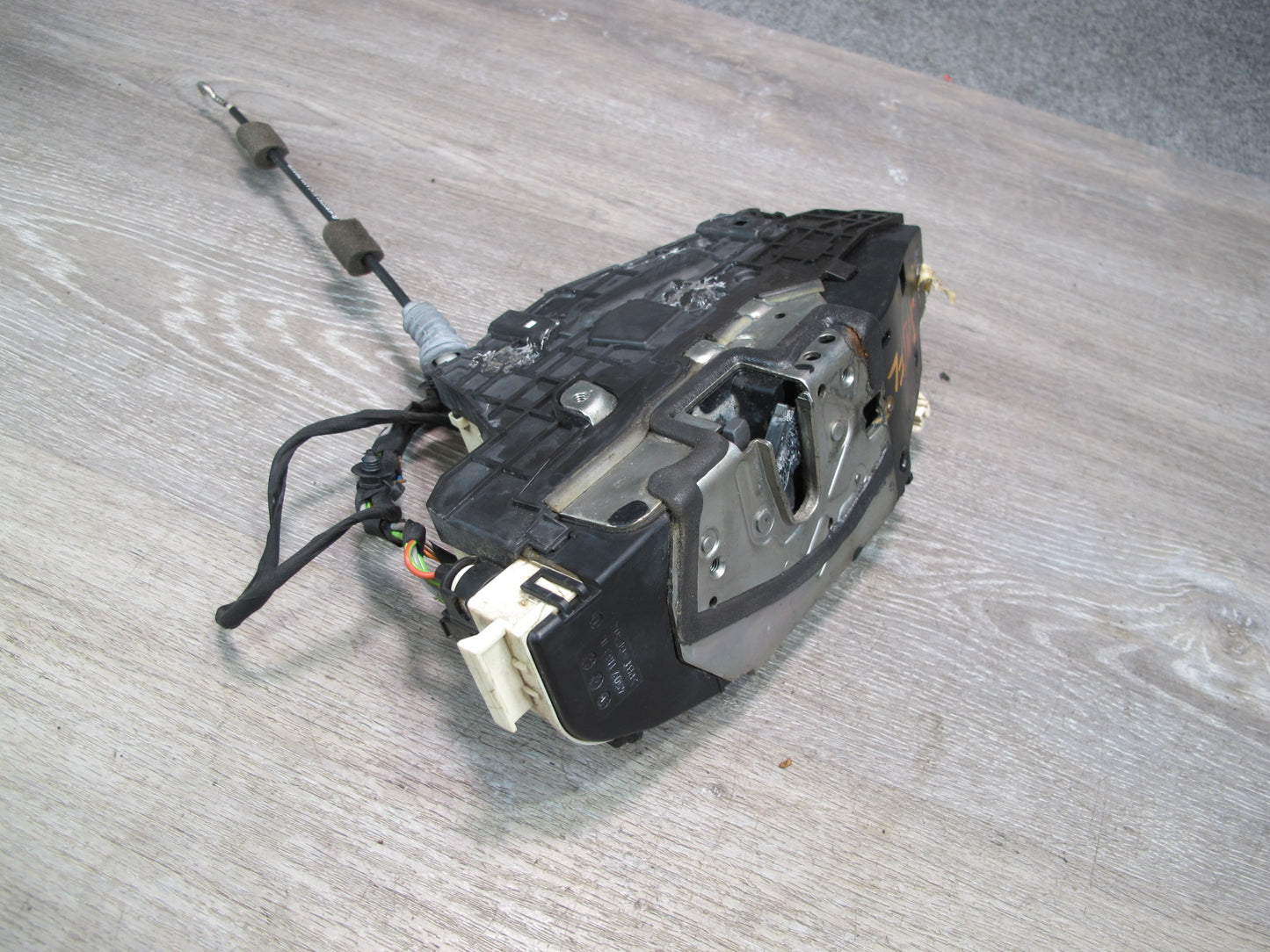 07-13 Mercedes W221 S-class Front Left Door Lock Latch Actuator 2217201335 OEM