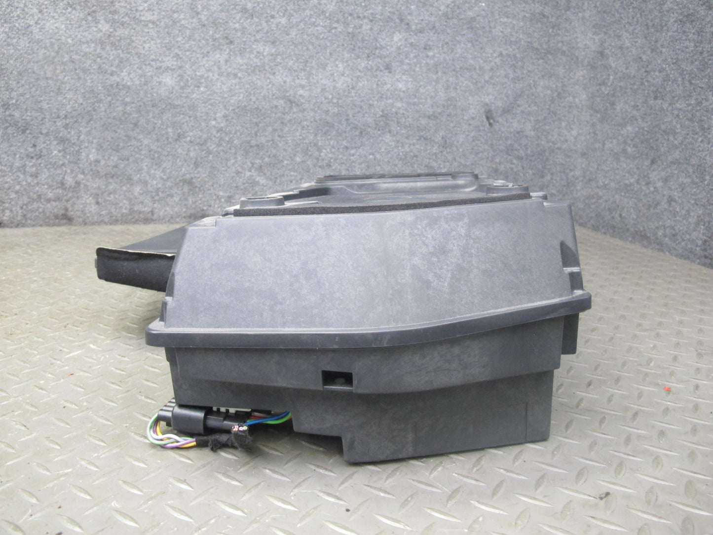 2013-2017 Land Range Rover L405 Meridian Subwoofer Speaker CPLA-18808-GA