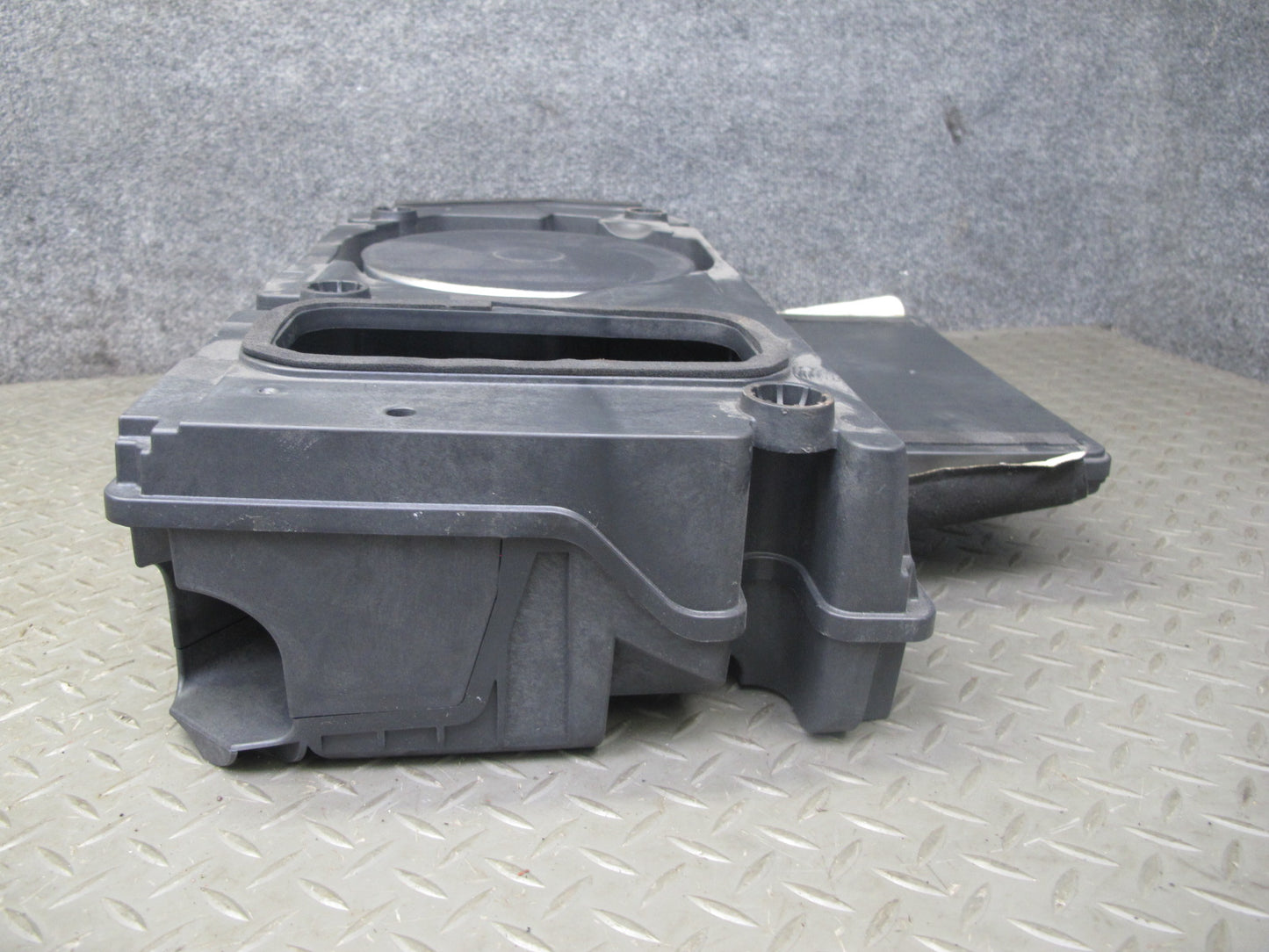 2013-2017 Land Range Rover L405 Meridian Subwoofer Speaker CPLA-18808-GA